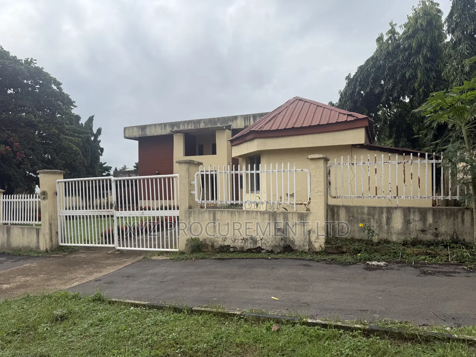 9bdrm Duplex in Aso Drive, Maitama for sale in Maitama