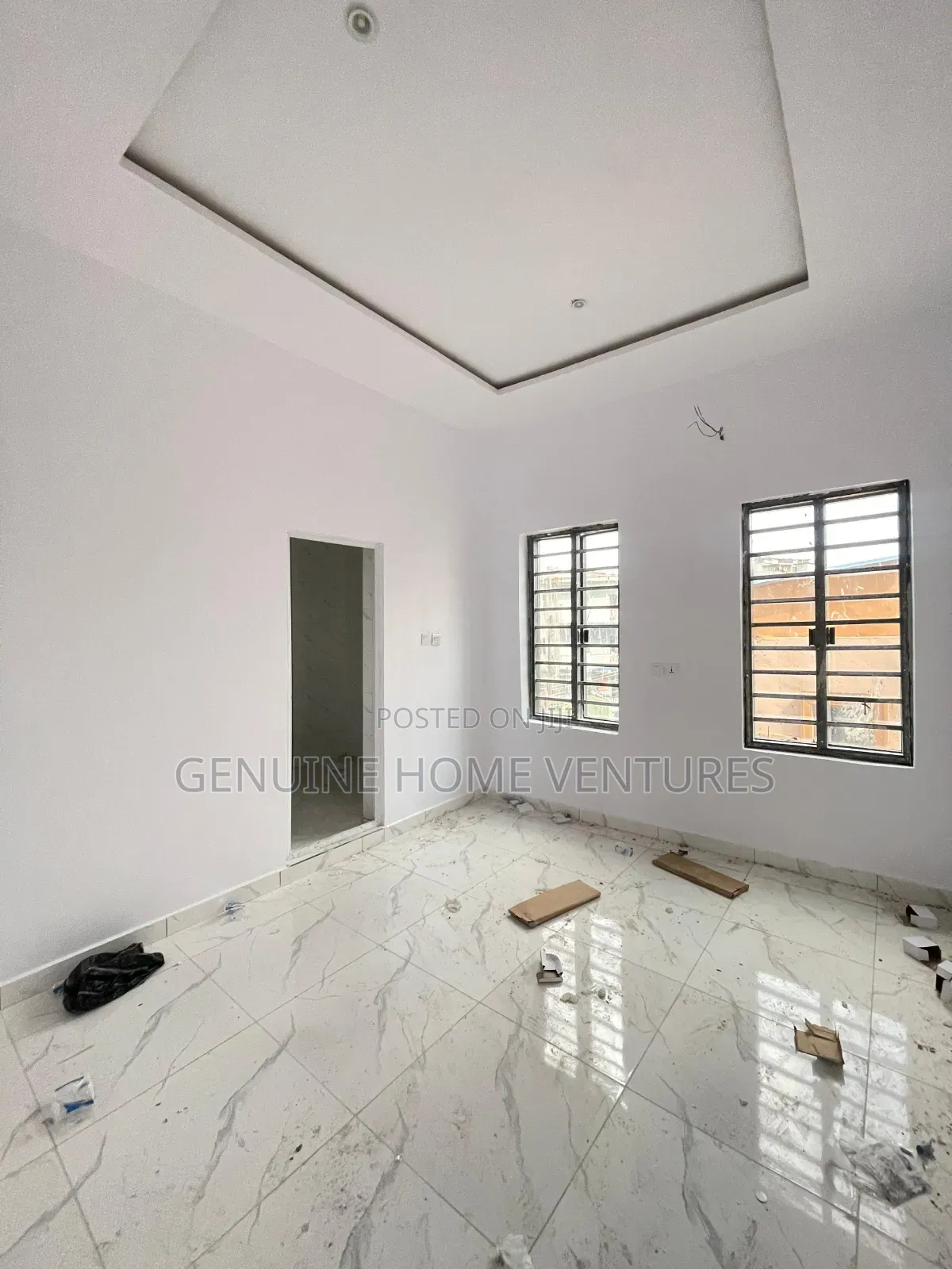 3bdrm Apartment in Surulere for sale in Surulere