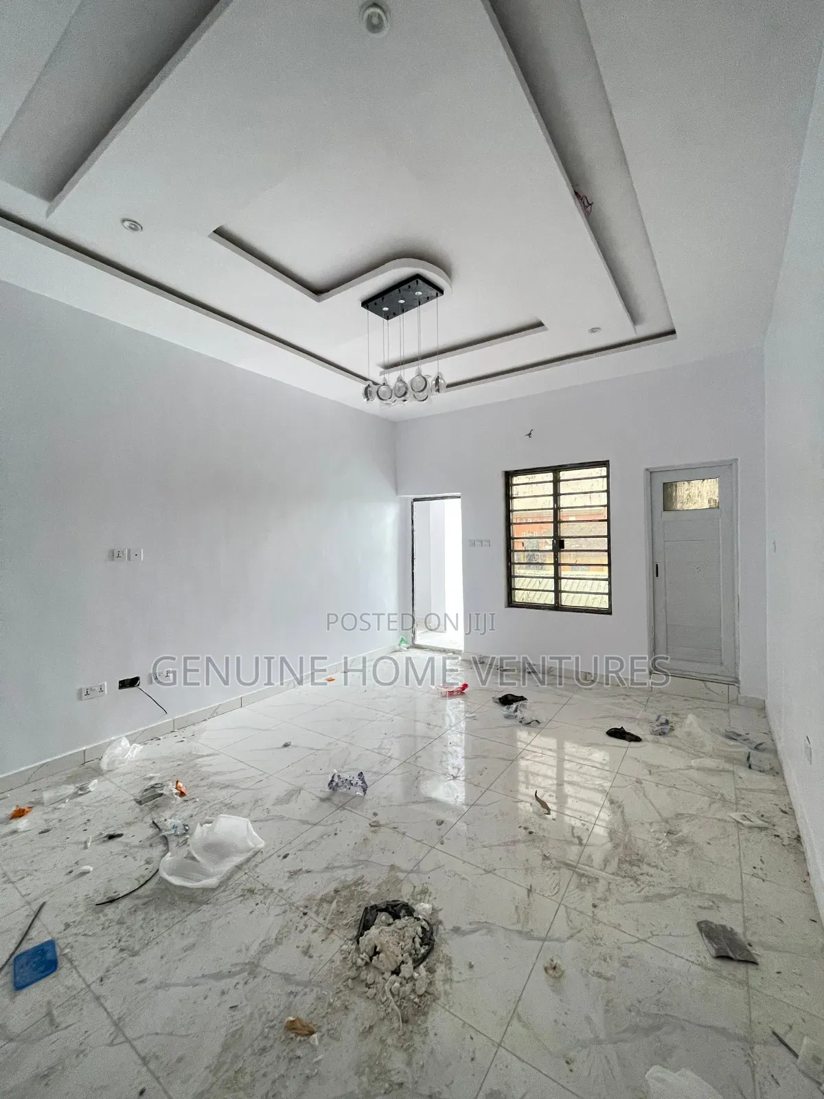 3bdrm Apartment in Surulere for sale in Surulere