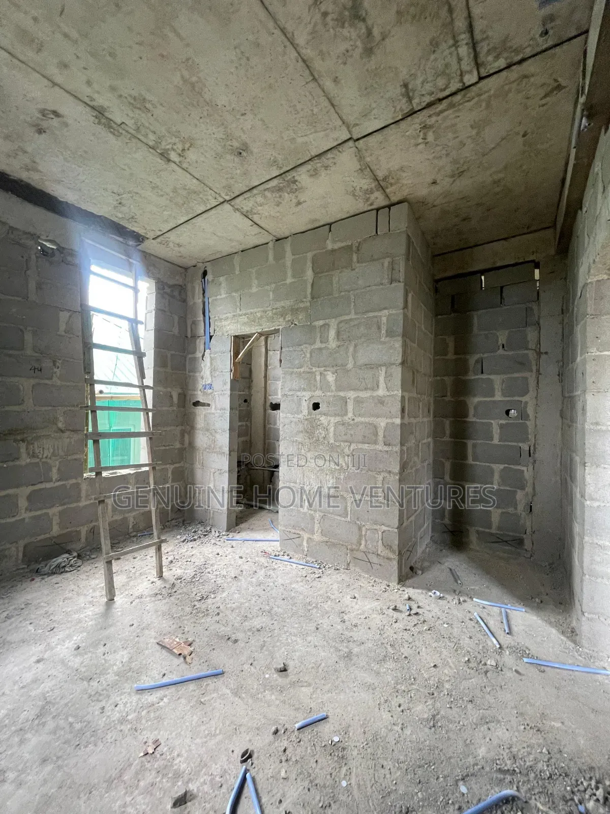 2bdrm Apartment in Surulere for sale in Surulere
