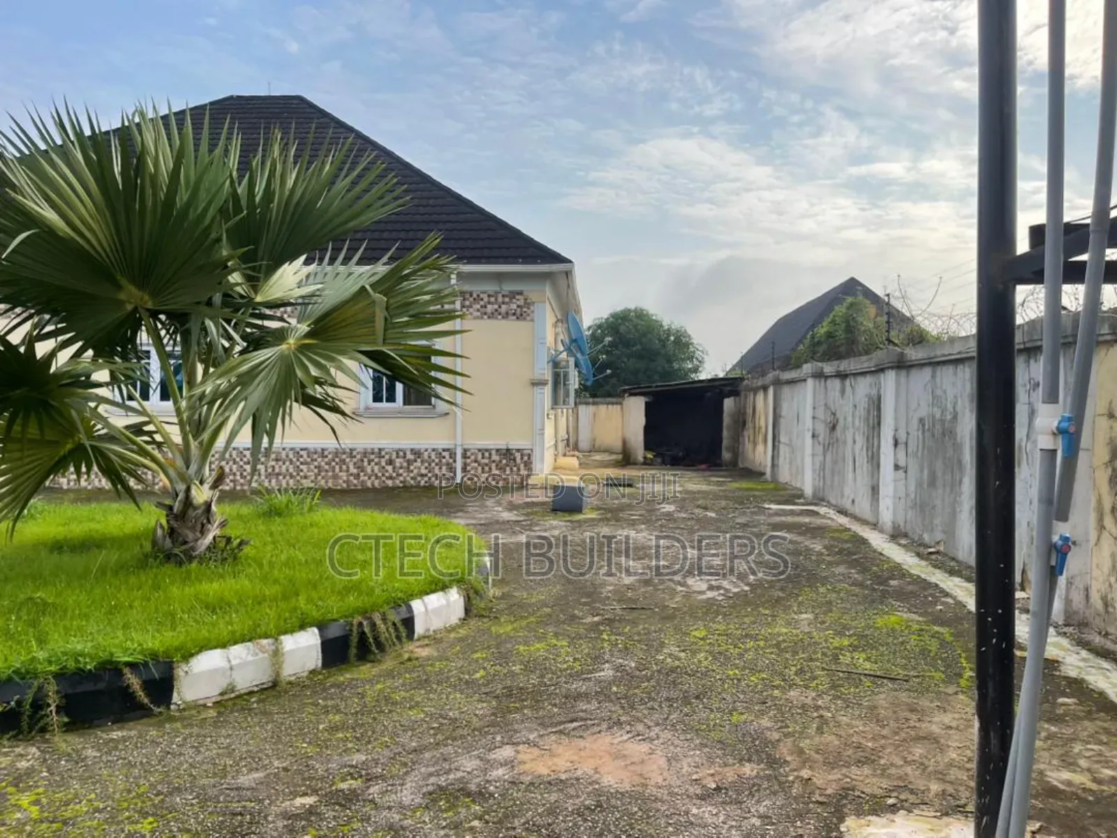 5bdrm Bungalow in Benin City for sale in Benin City