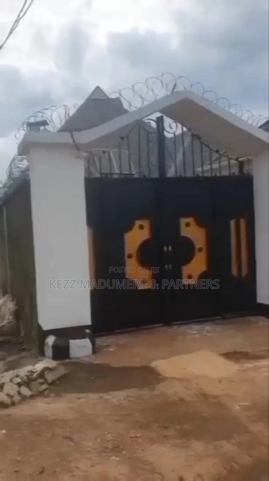 4bdrm Bungalow in Irete Owerri Imo for sale in Owerri