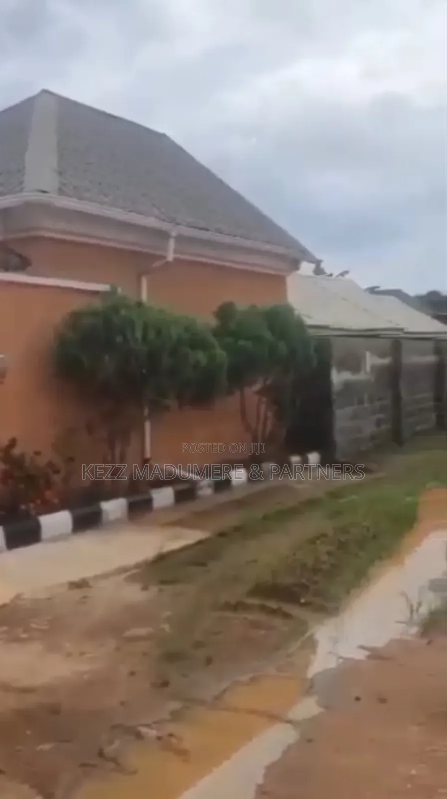 4bdrm Bungalow in Irete Owerri Imo for sale in Owerri