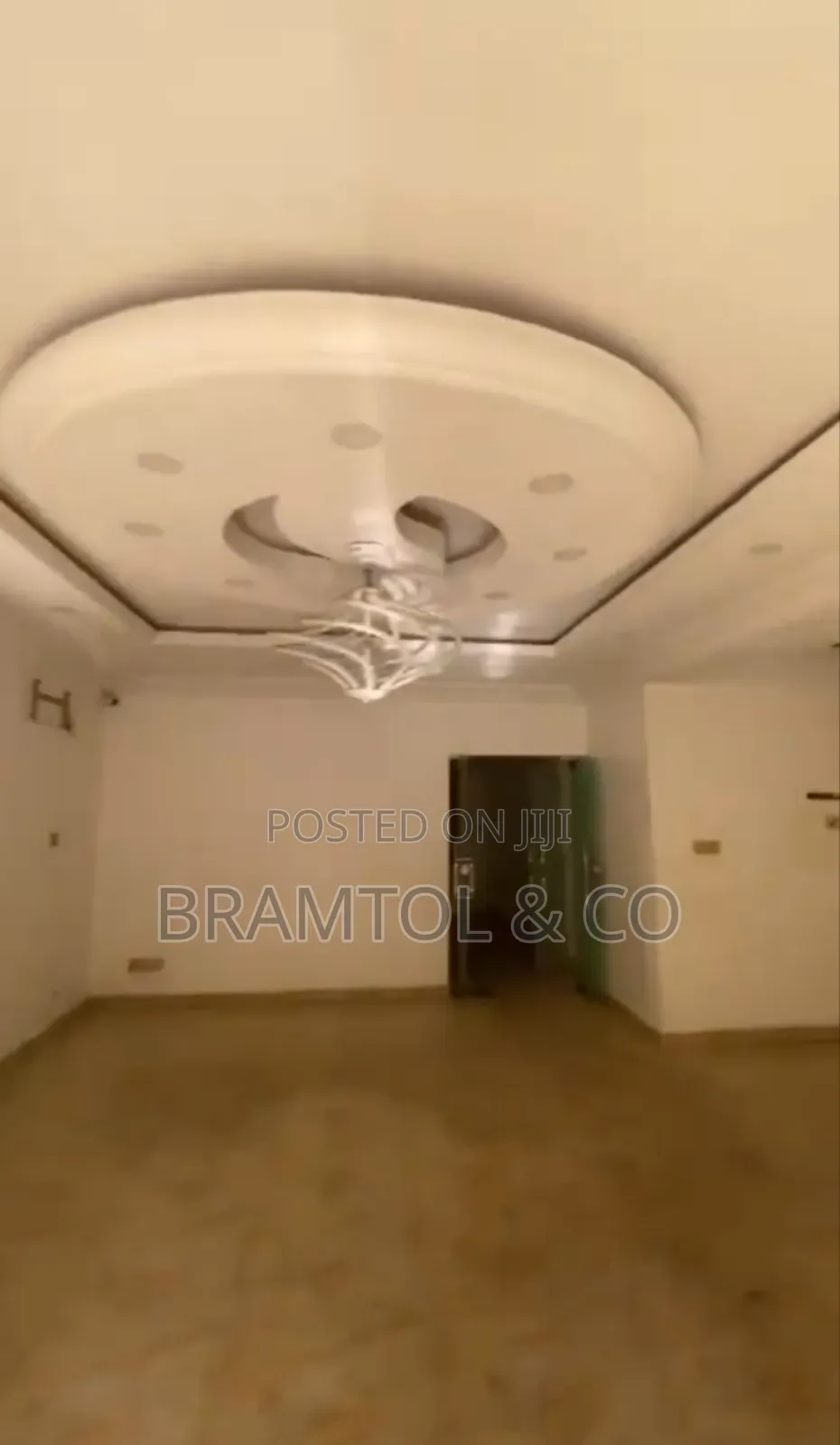 8bdrm Duplex in Wuse 2 for sale in Wuse 2