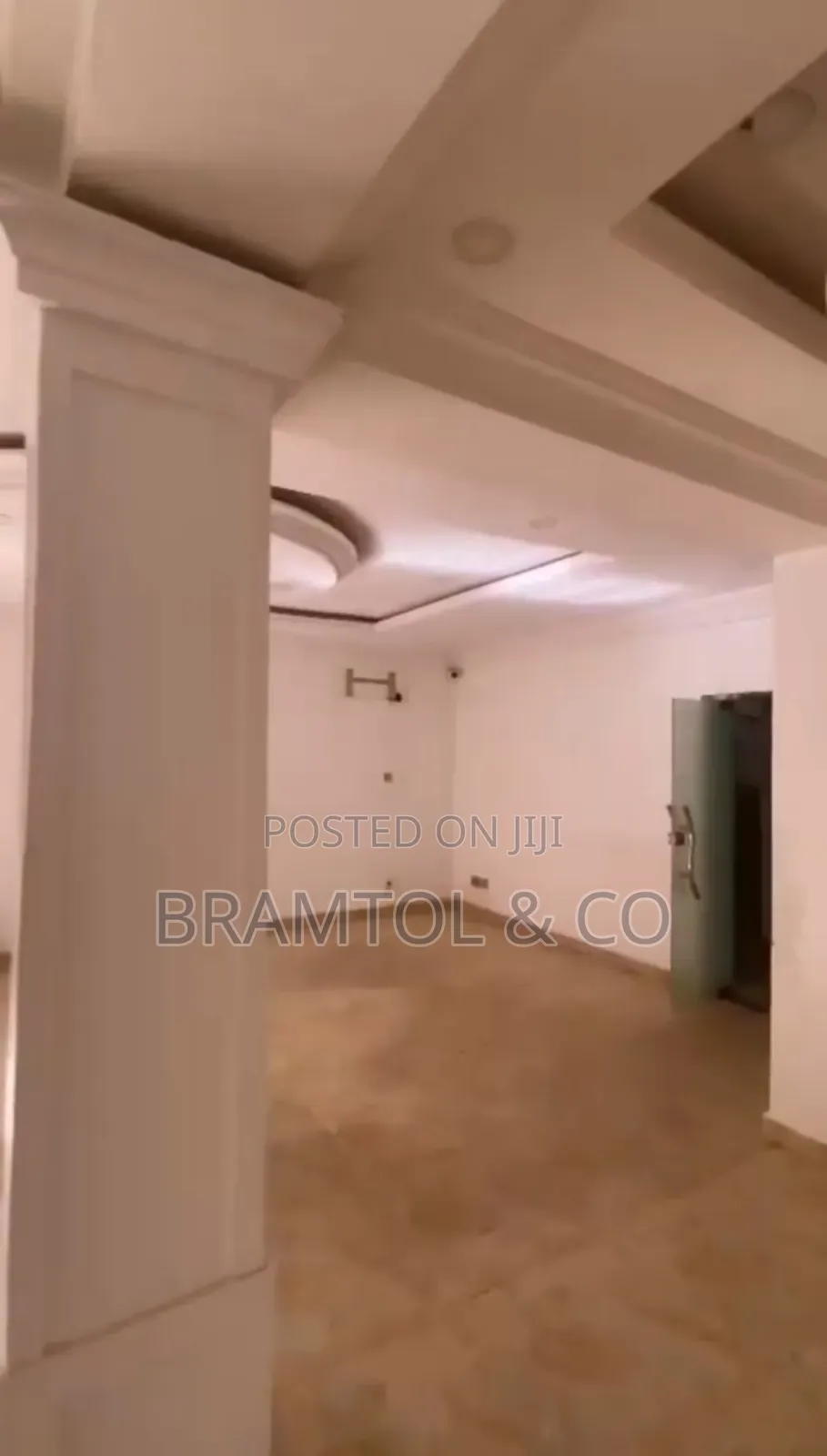 8bdrm Duplex in Wuse 2 for sale in Wuse 2