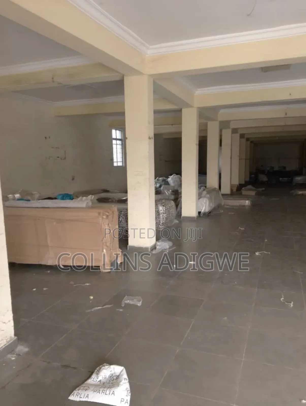 600sqm Showroom in Sangotedo