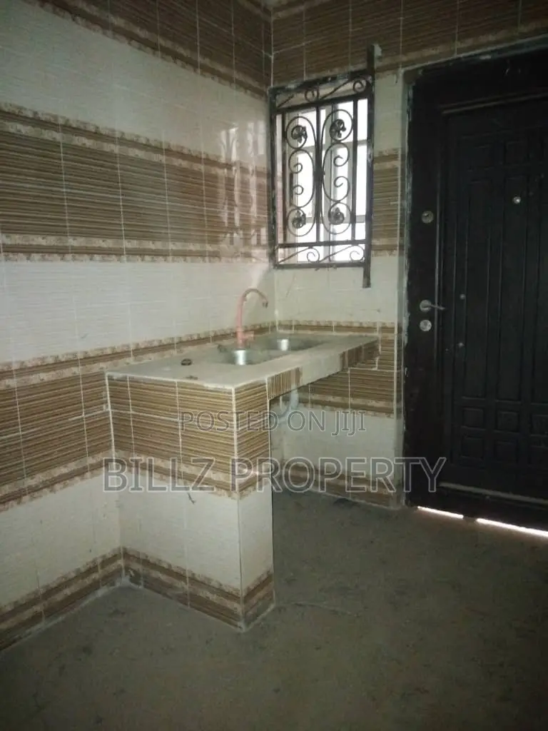 3bdrm Apartment in Manna Estate, Abule Egba for sale in Abule Egba