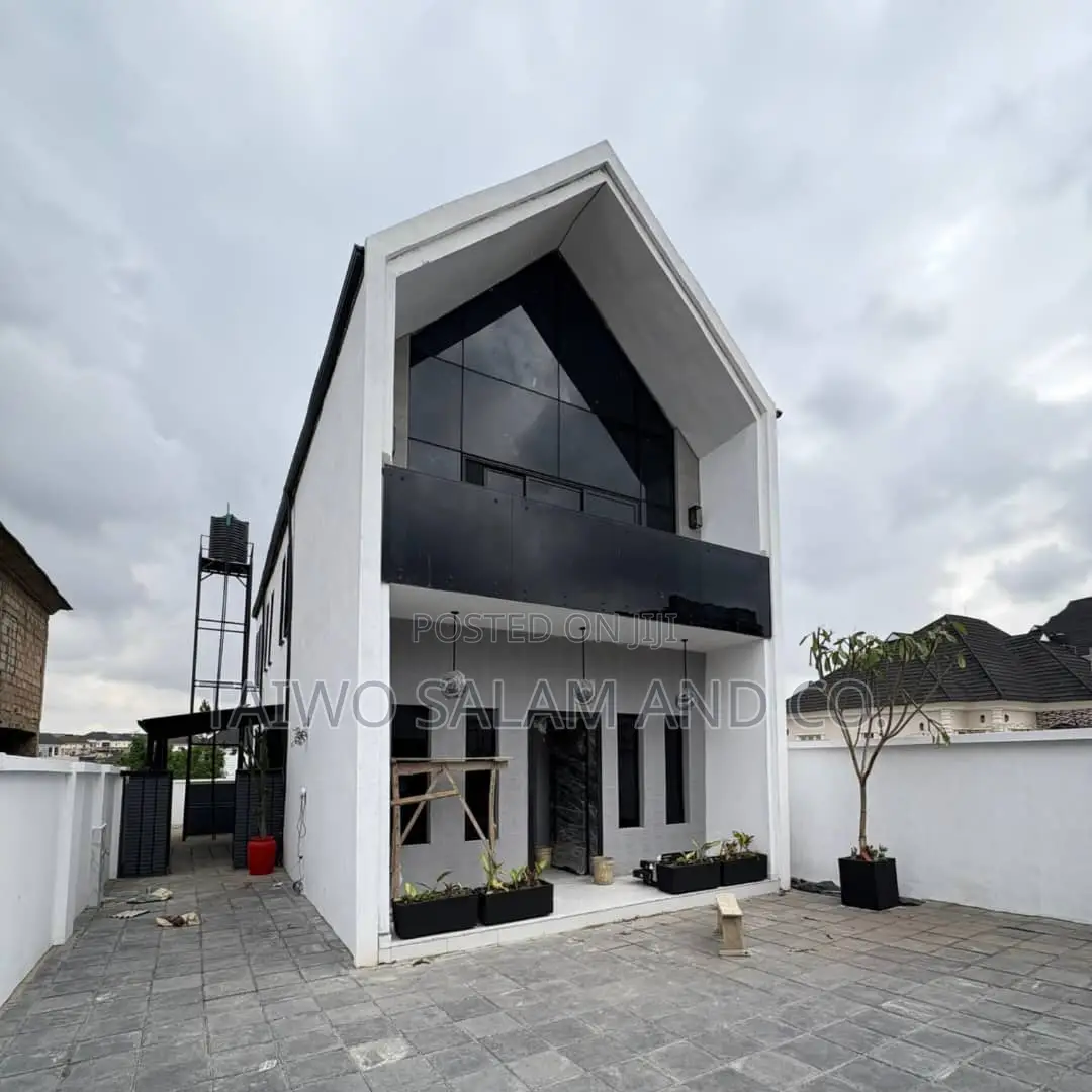 3bdrm Duplex in Akobo for sale in Akobo