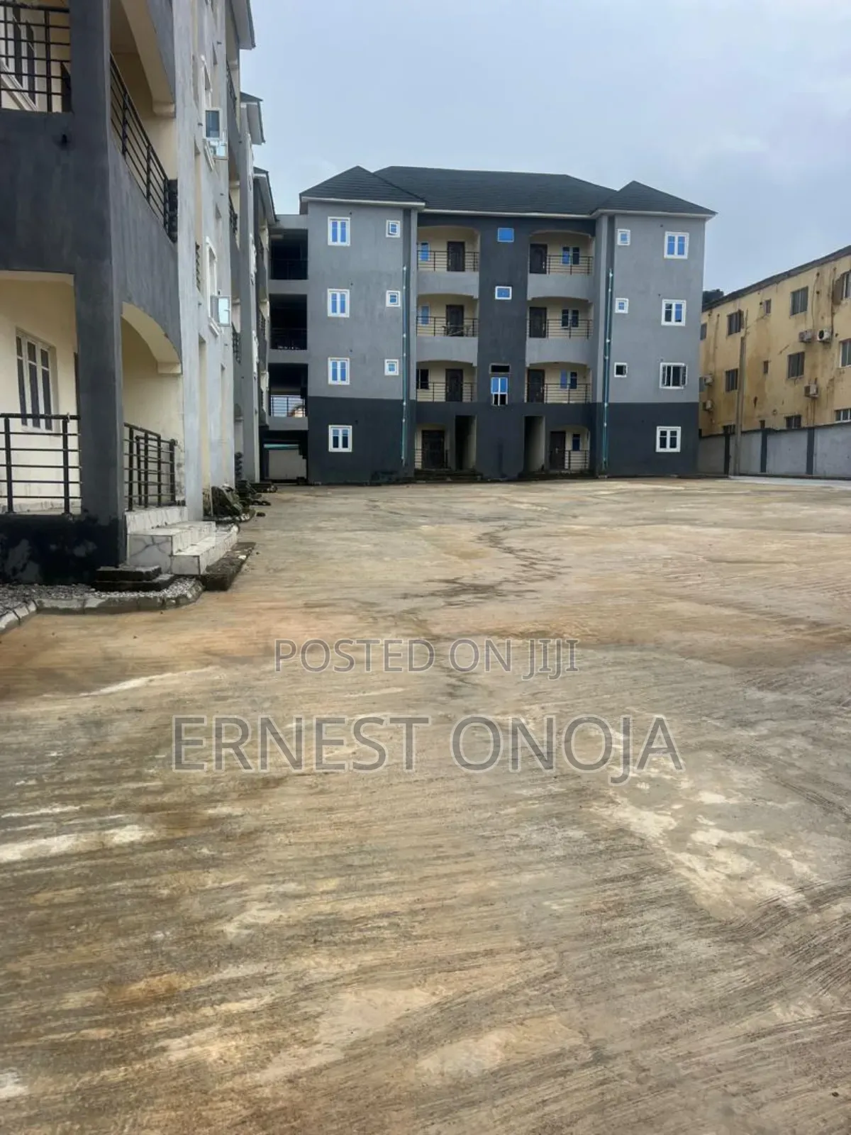 3bdrm Block of Flats in Lifecamp for sale in Life Camp