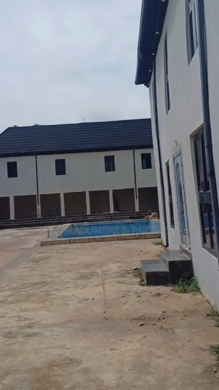 For Sale: 26 Rooms Hotel in Owerri Imo State in Owerri