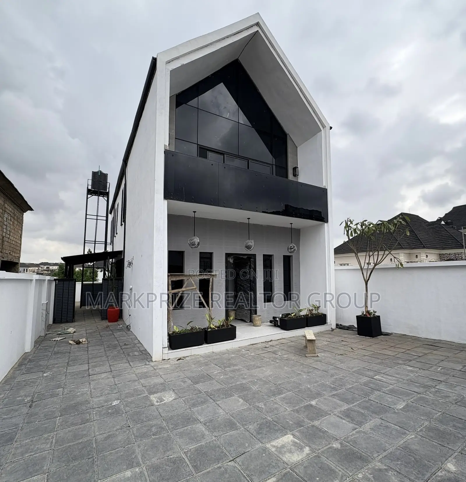3bdrm Duplex in Kolapo Ishola Gra, for sale in Ibadan
