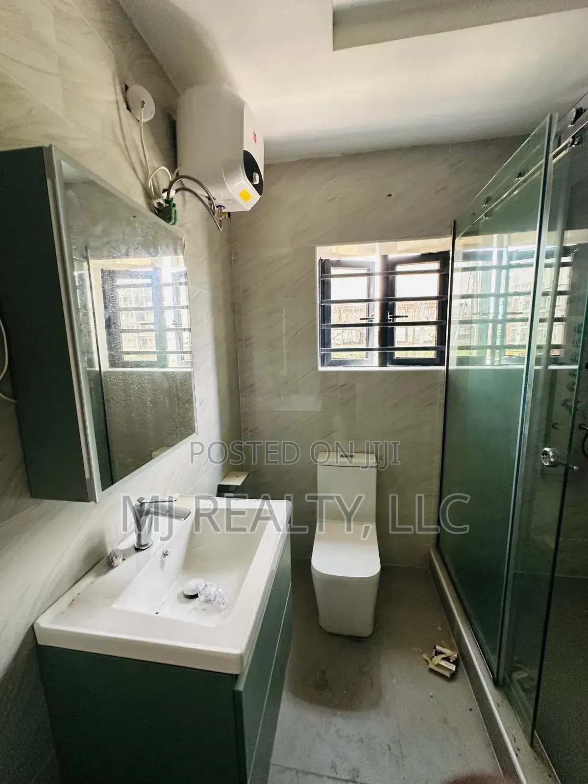 2bdrm Apartment in Ikate for sale in Ikate