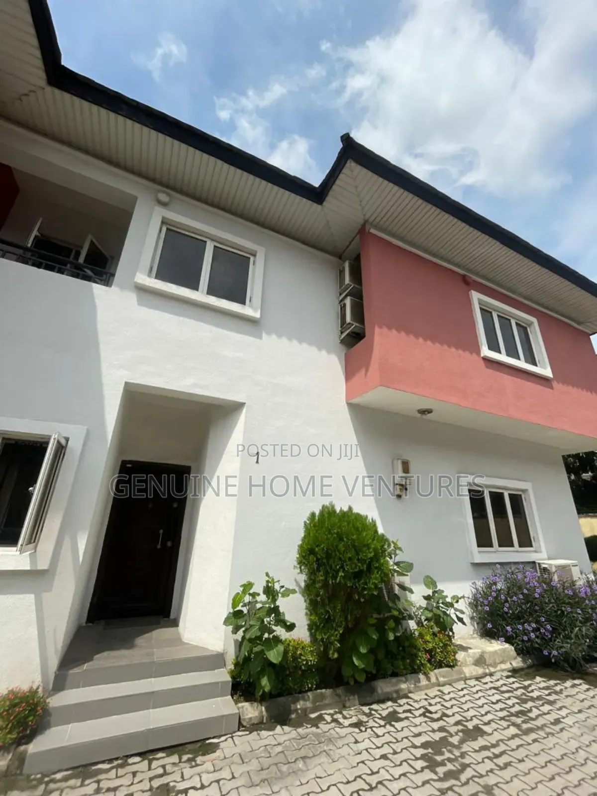 4bdrm Duplex in Osapa London for sale in Osapa london