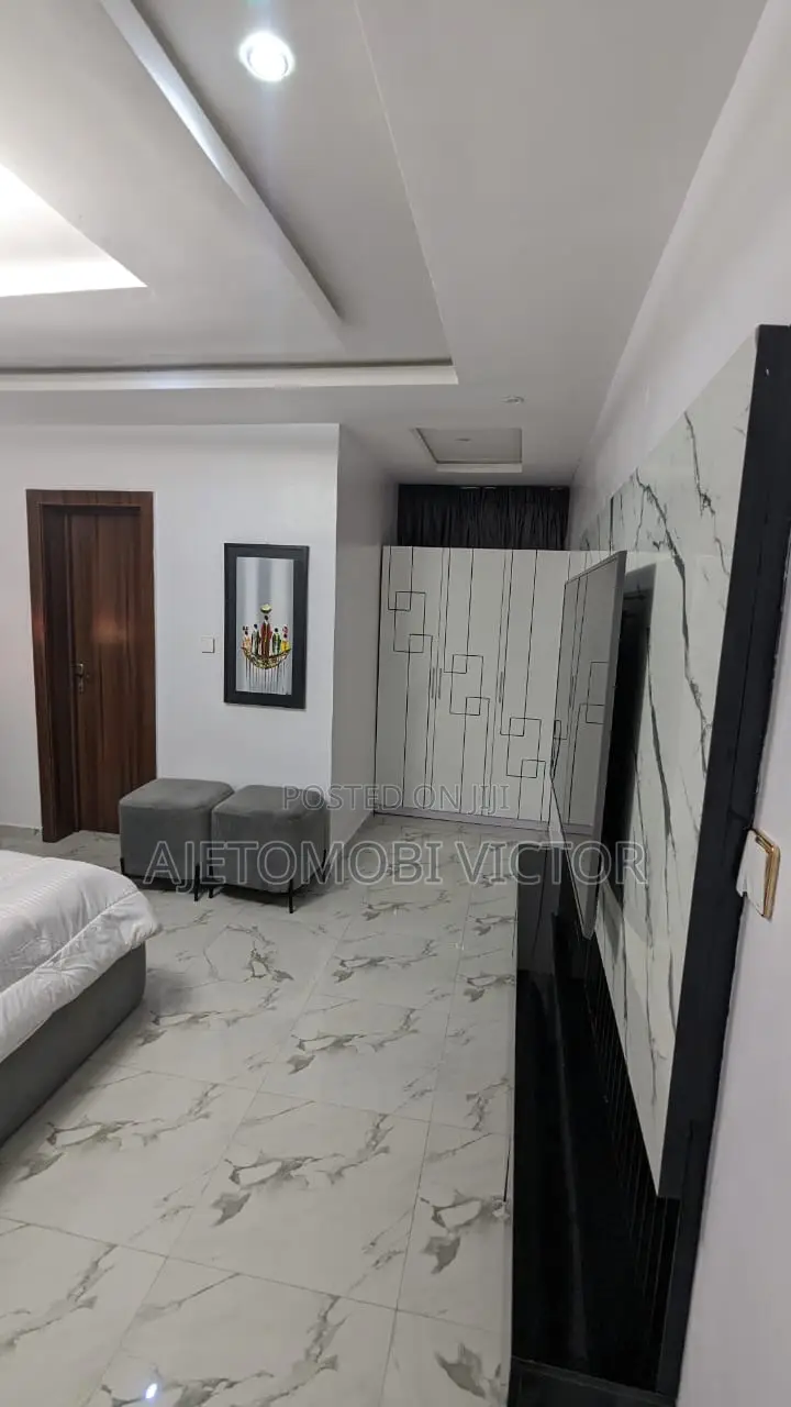 Luxury 3bedroom Apartment With Ps5 in Agungi