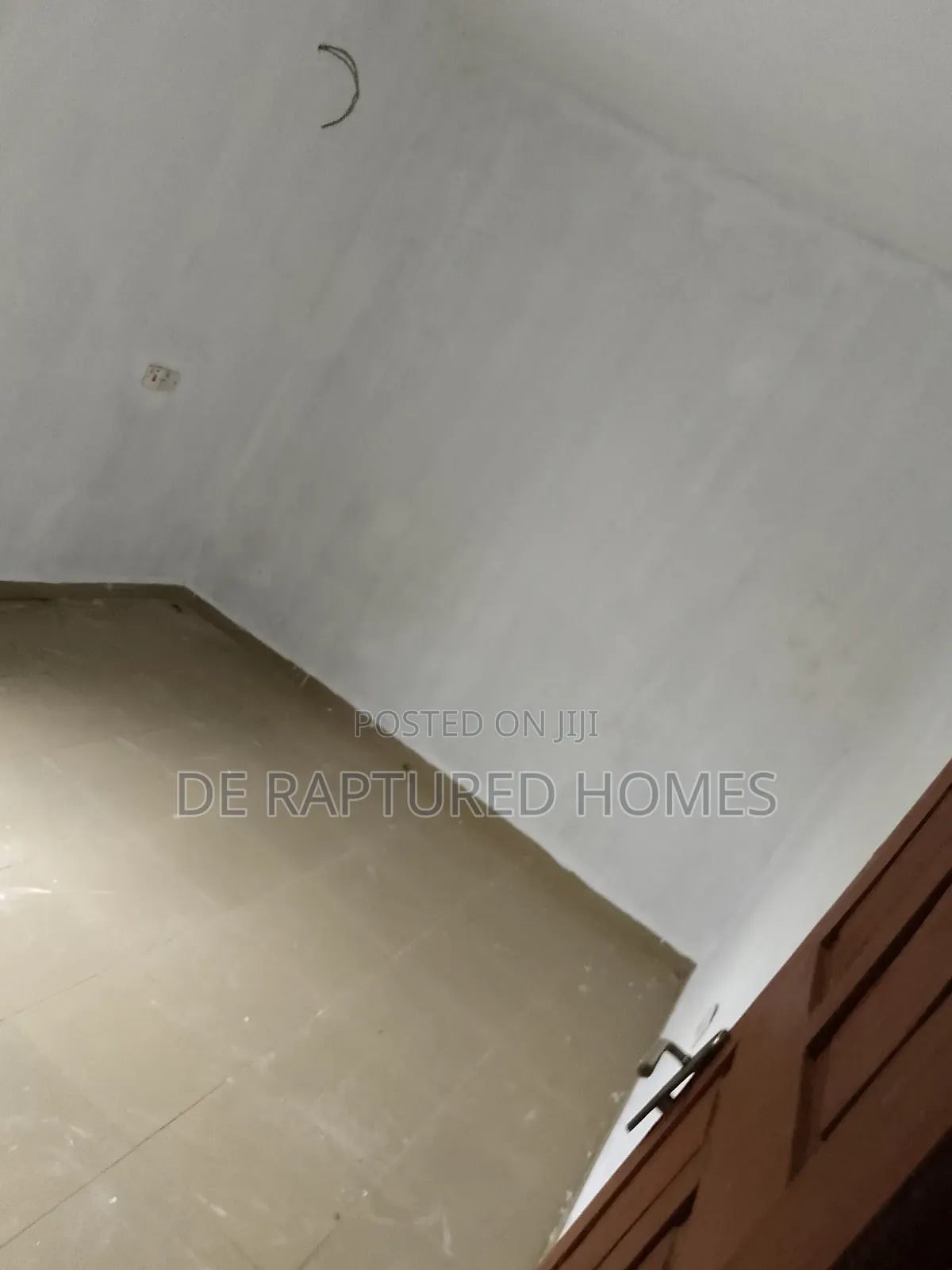 2bdrm Apartment in Abiola Farm Estate, Ayobo for rent in Ayobo