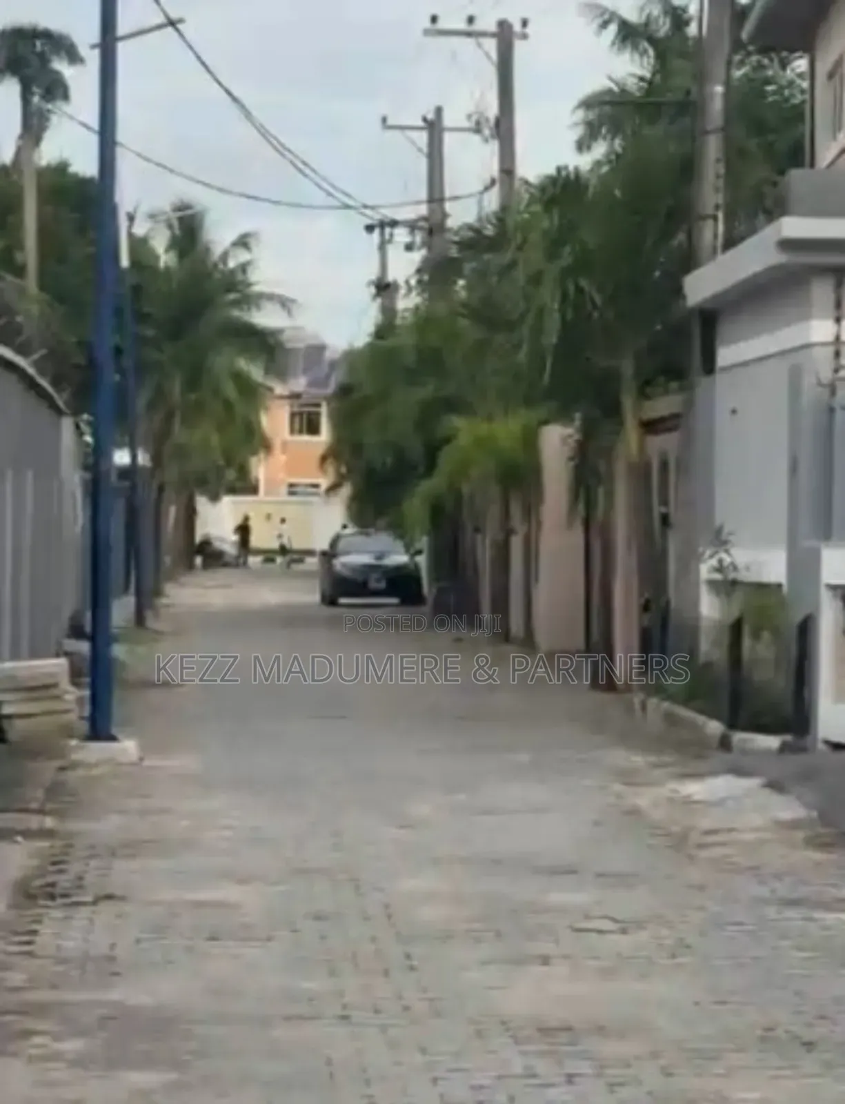 For Sale : A Fenced/ Gated 1 Plot Off Sani Abacha Rd,New Gra in Port-Harcourt