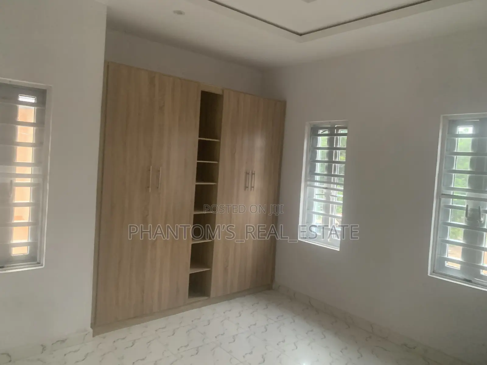 2bdrm Block of Flats in Limit, Benin City for sale in Benin City