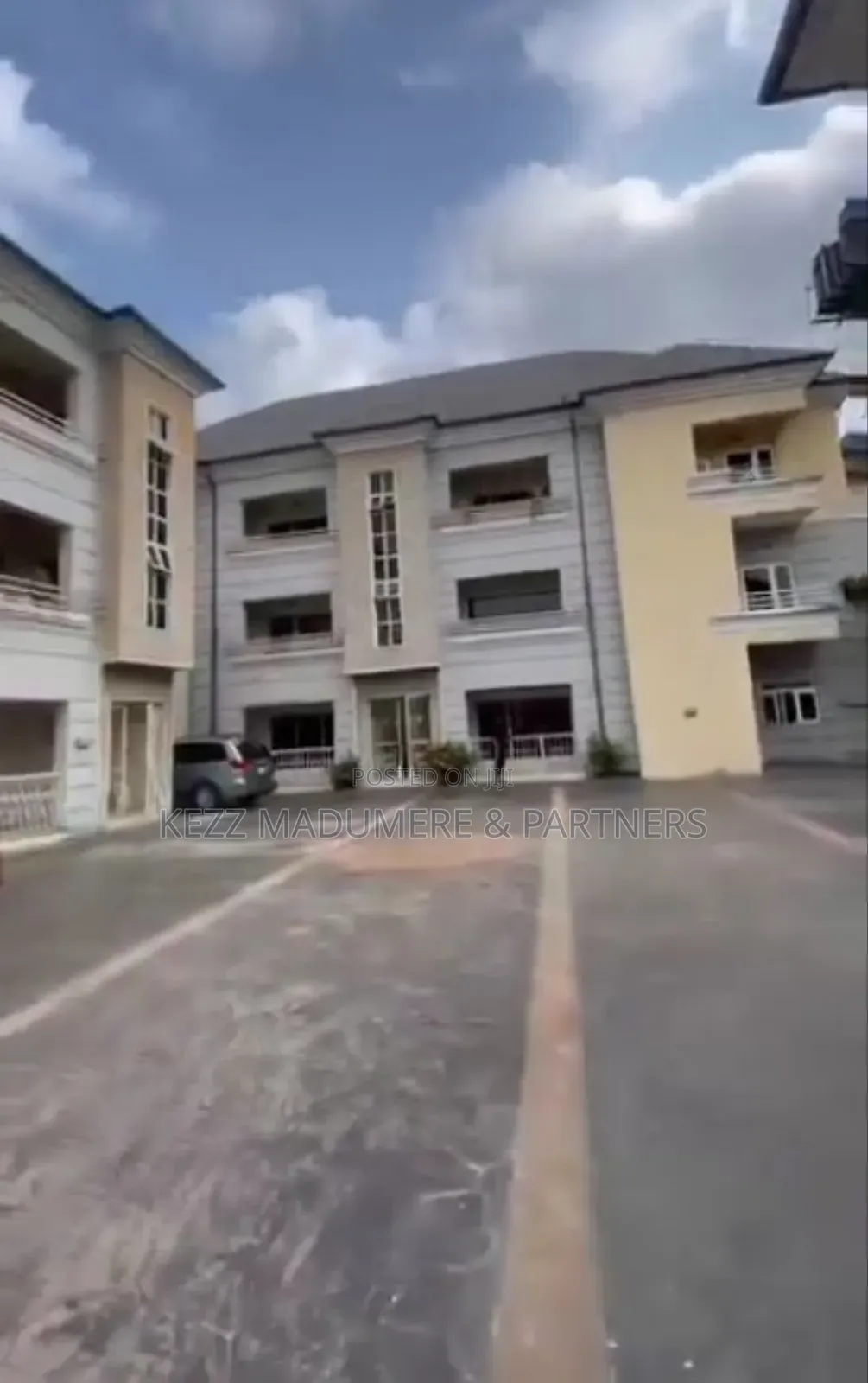 9bdrm Block of Flats in Off Ada George Port for sale in Port-Harcourt