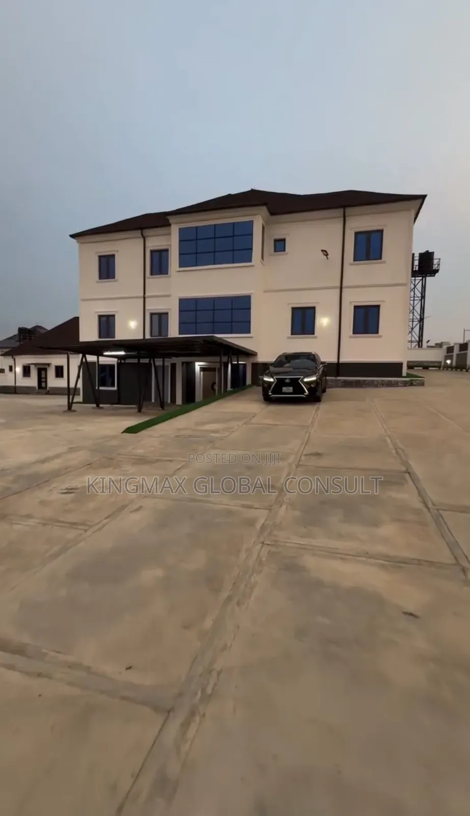 8bdrm Villa in Asokoro (Naf Valley for sale in Asokoro