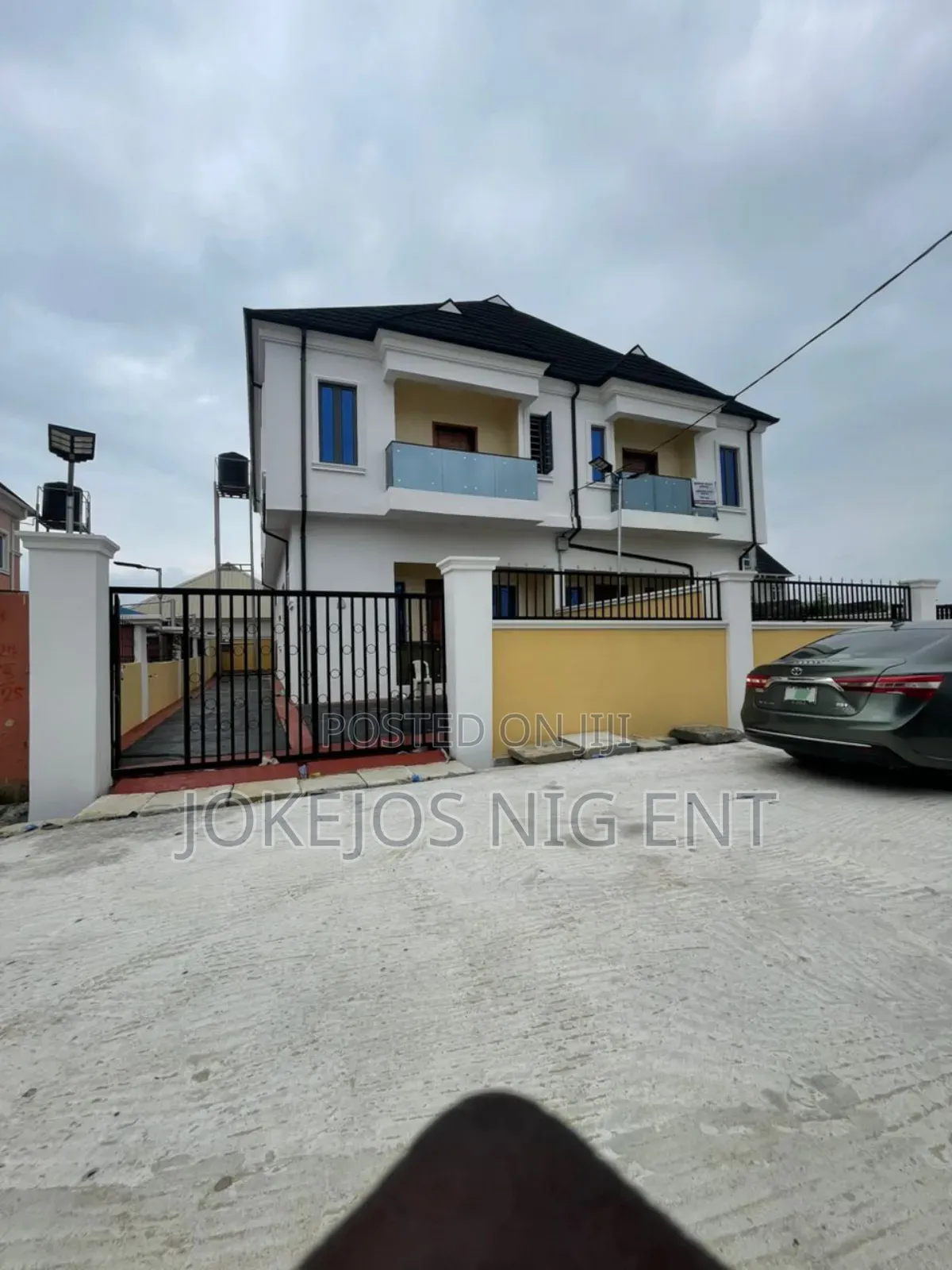 3bdrm Duplex in Richland Estate for sale in Bogije