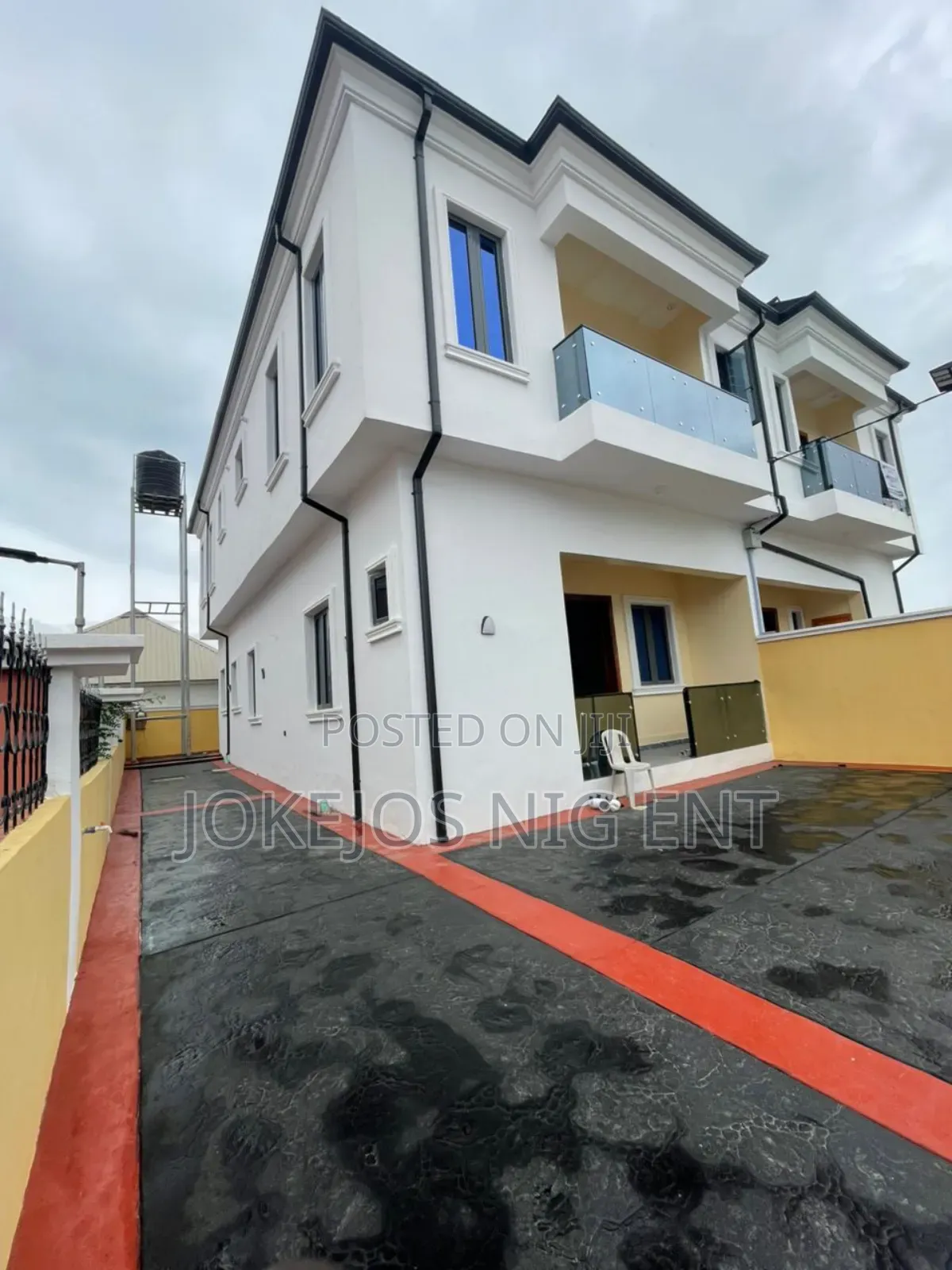 3bdrm Duplex in Richland Estate for sale in Bogije