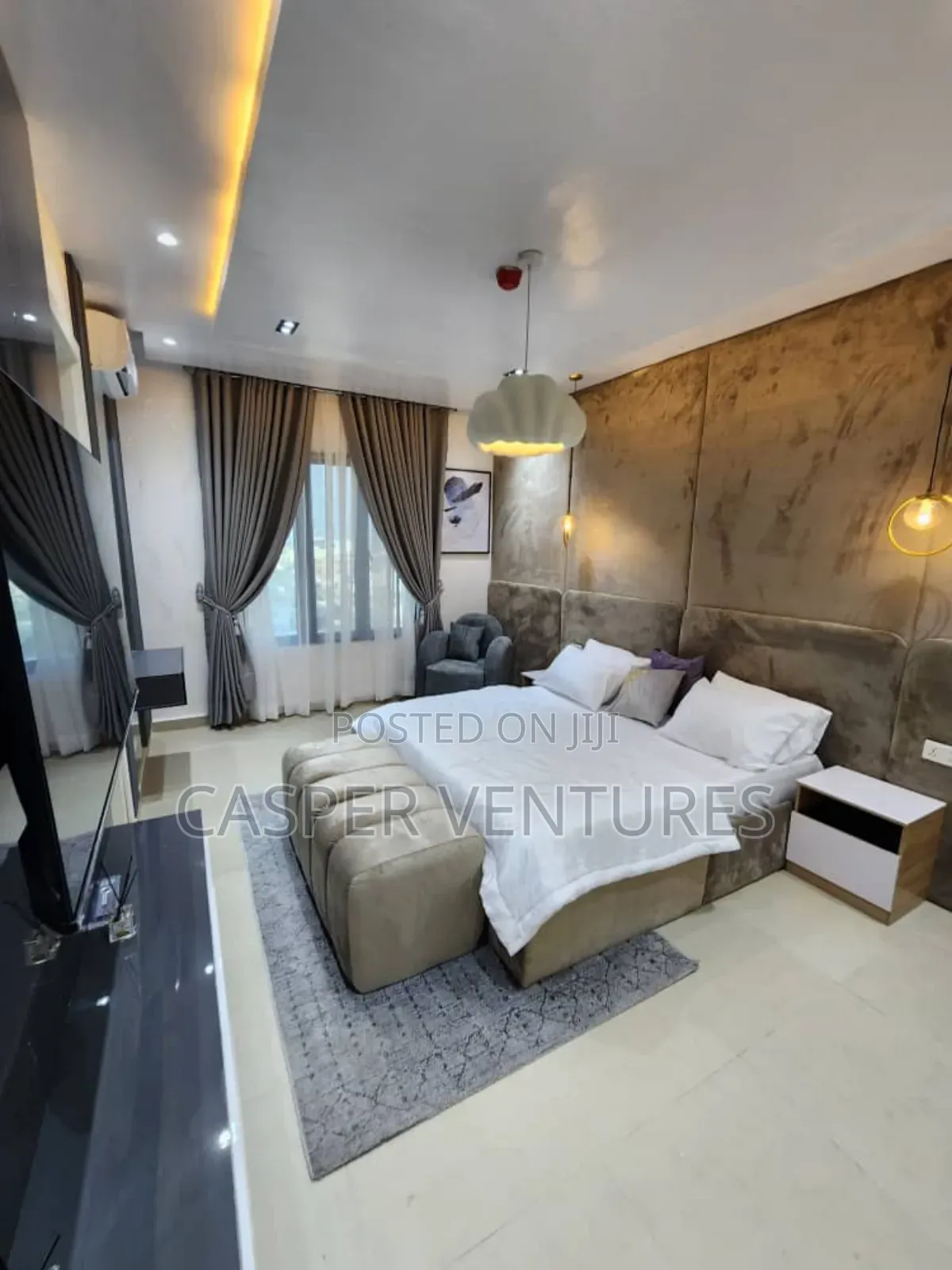 Magnetic Colorful Waterfront Apartment in Lekki Phase 1