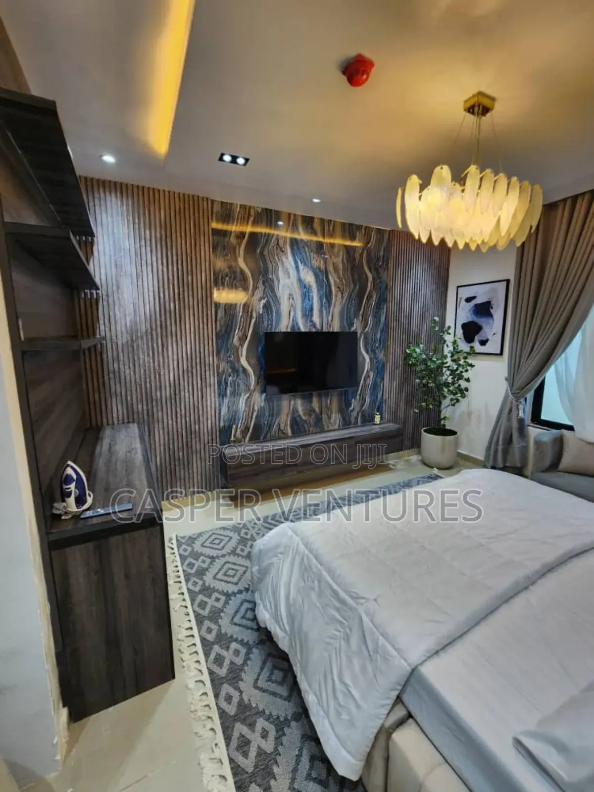 Magnetic Colorful Waterfront Apartment in Lekki Phase 1