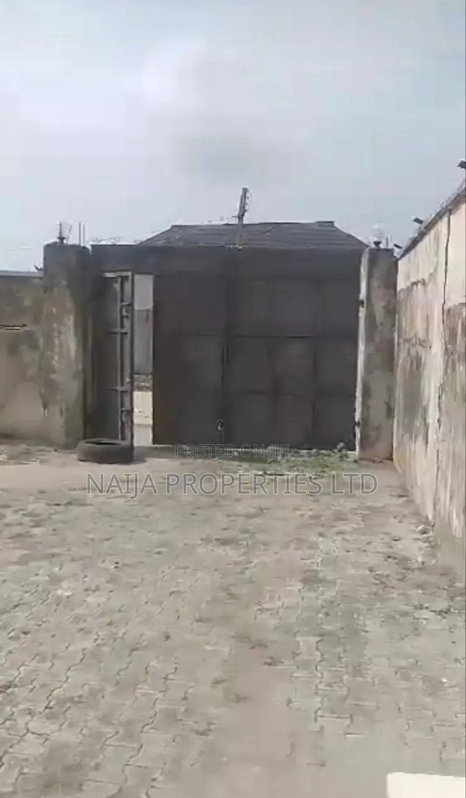 4bdrm Bungalow in Parapo, Awoyaya for sale in Awoyaya