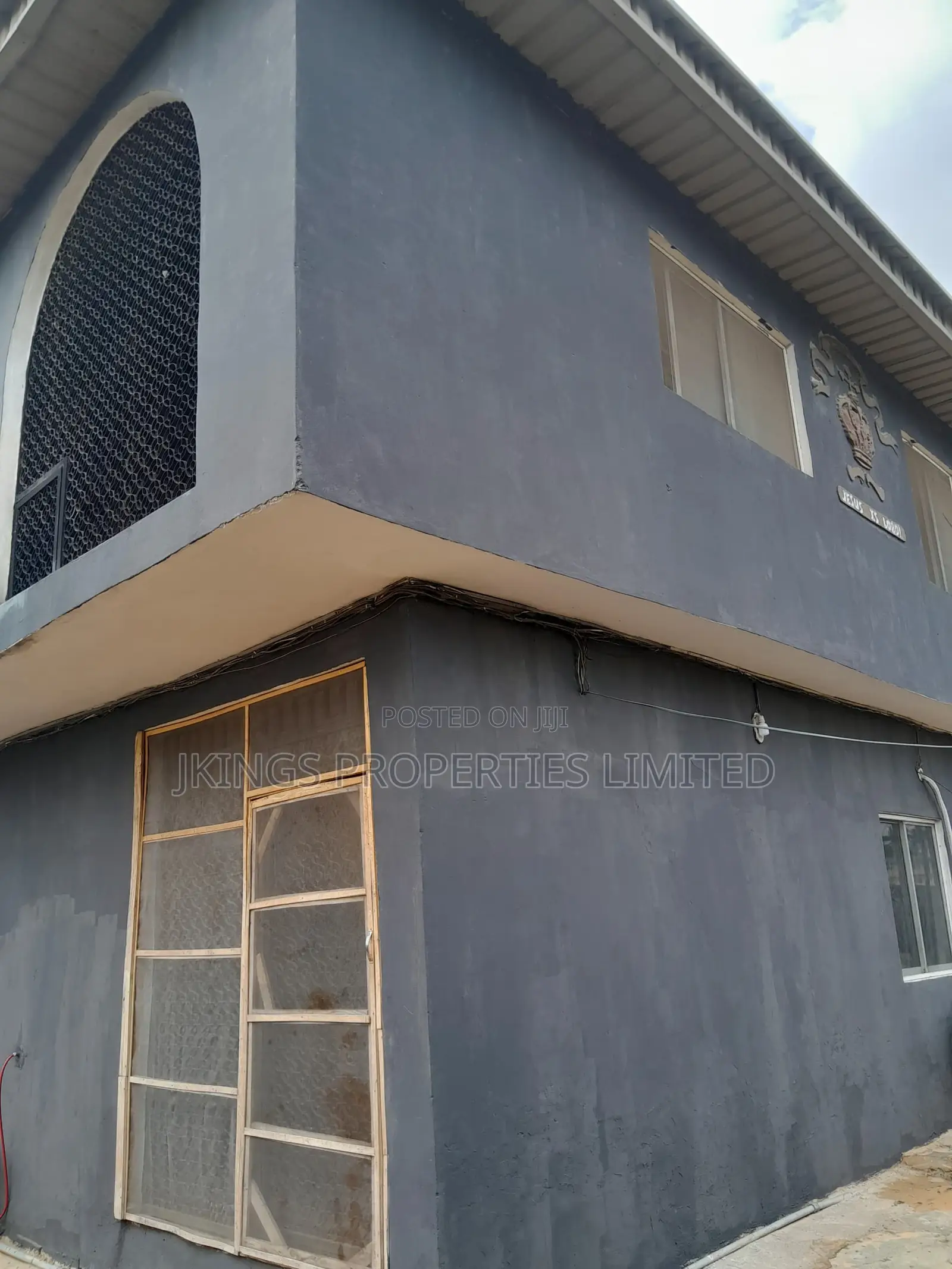 3bdrm Block of Flats in Jkings Properties, Allen Avenue for sale in Allen Avenue