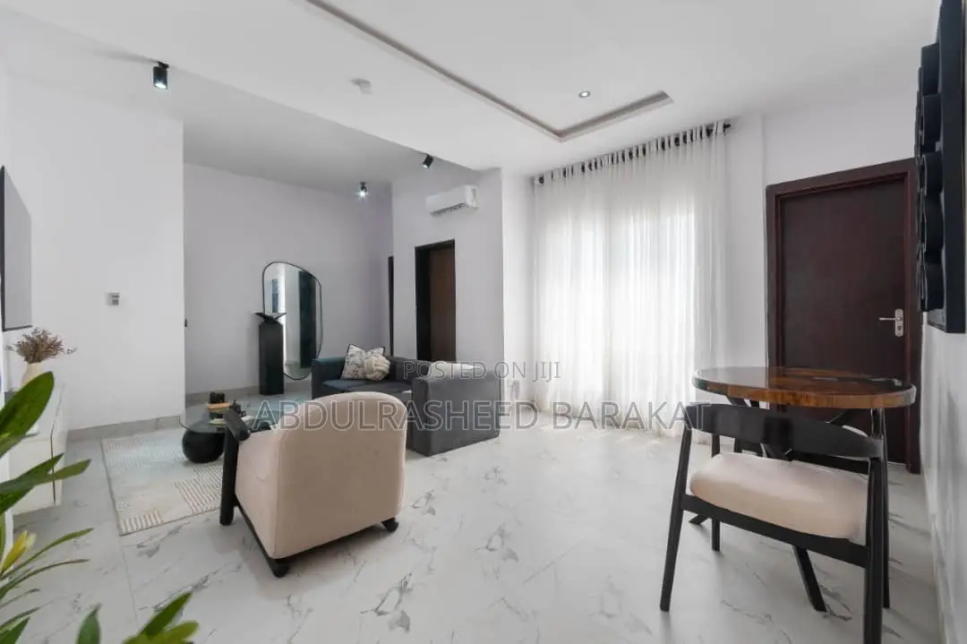 Luxury and Affordable Two Bed With City View in Ikate