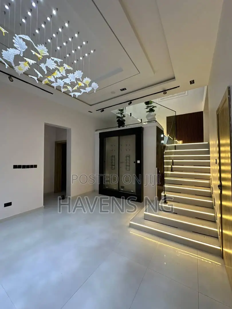 4bdrm Duplex in Abraham Adesanya Estate for sale in Abraham Adesanya Estate