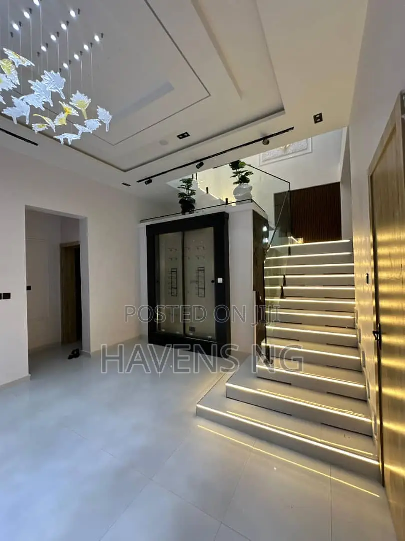 4bdrm Duplex in Abraham Adesanya Estate for sale in Abraham Adesanya Estate