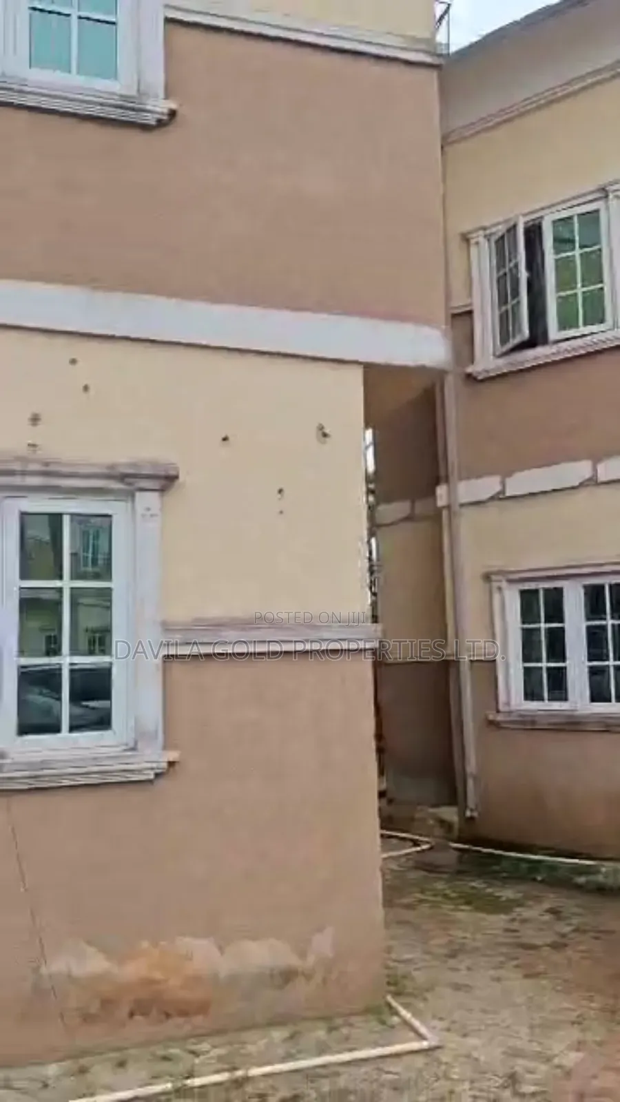 20bdrm Apartment in Benin City for sale in Benin City