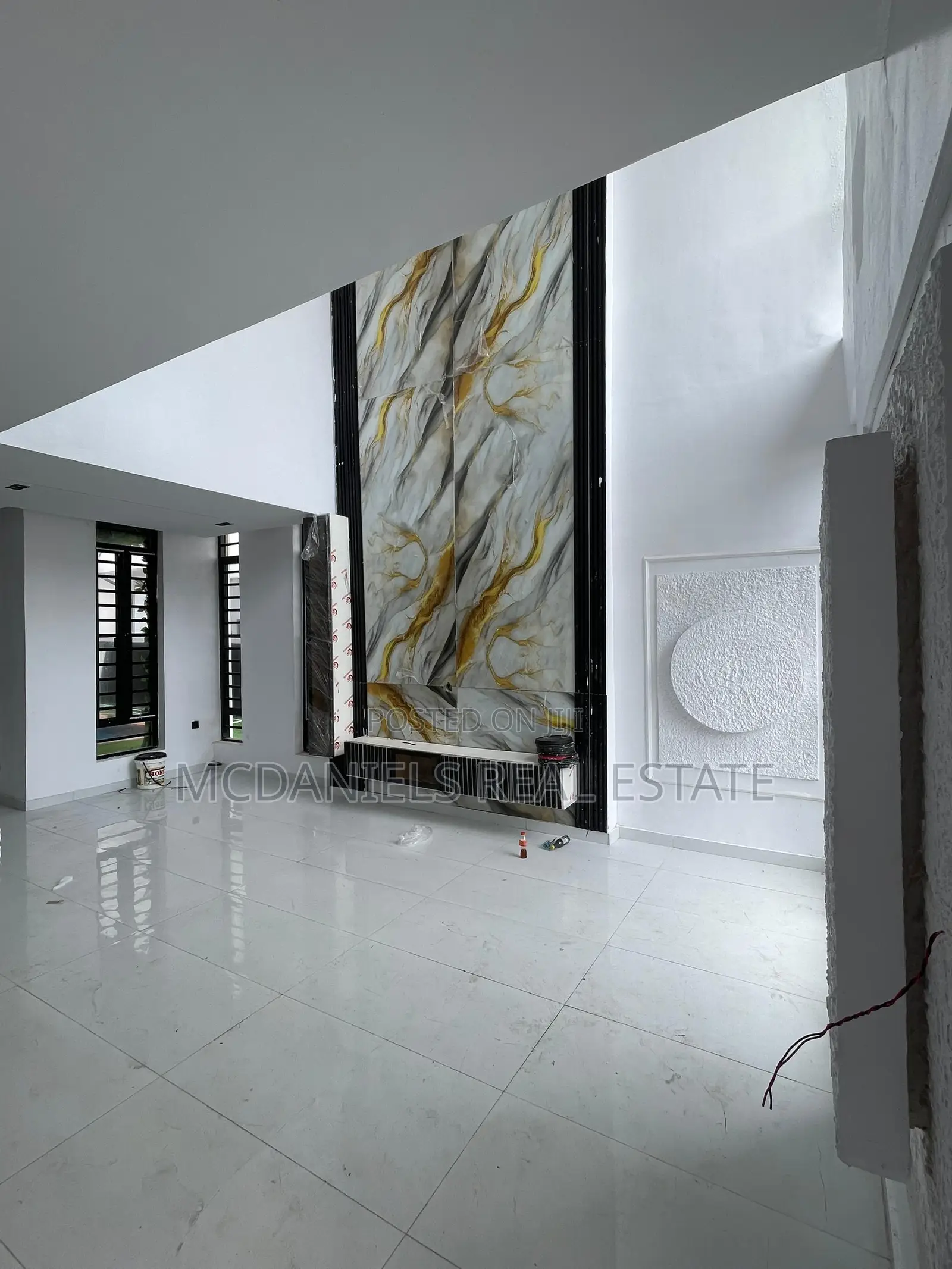 Furnished 5bdrm Duplex in Ikota for sale in Ikota