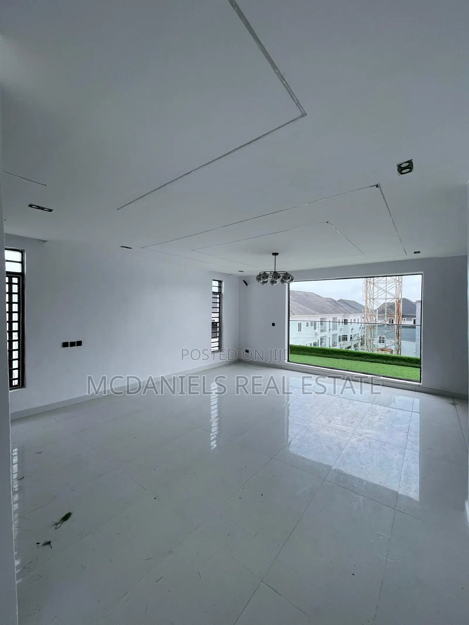 Furnished 5bdrm Duplex in Ikota for sale in Ikota