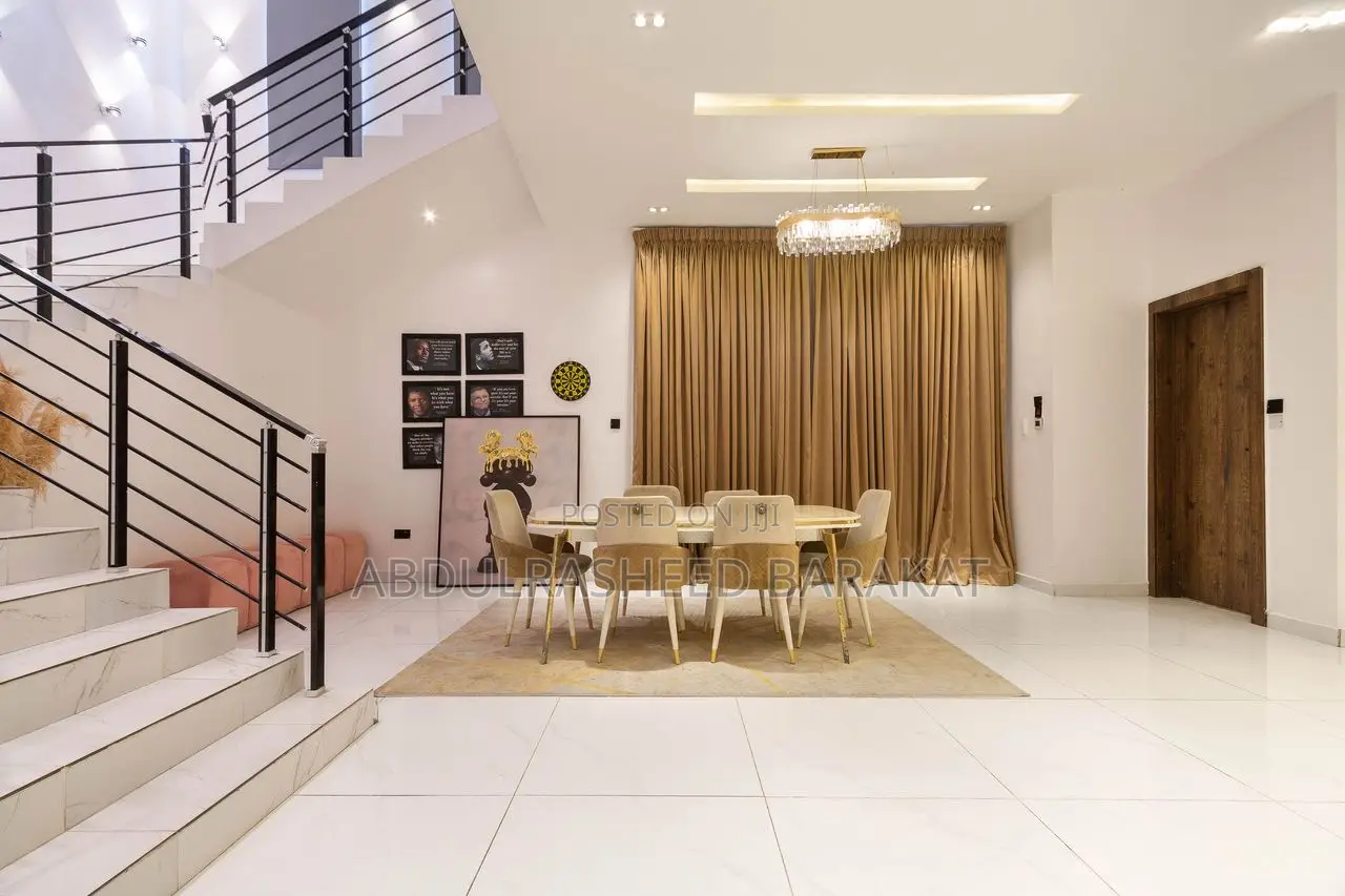 5 Bedroom Self Compound Ps5 Balcony Snooker Table Tennis Hockey Game in Ologolo