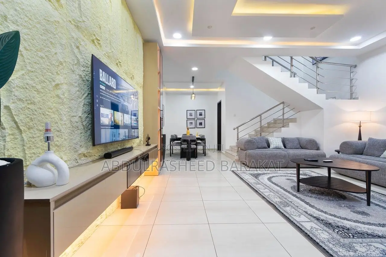 Luxury Four Bedroom With Pool Gym Cityview in Victoria Island