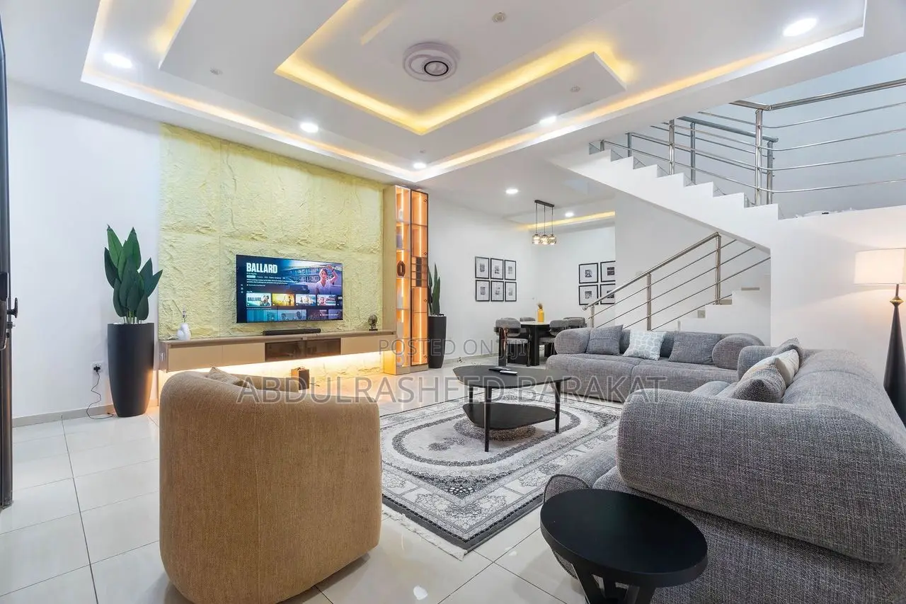Luxury Four Bedroom With Pool Gym Cityview in Victoria Island