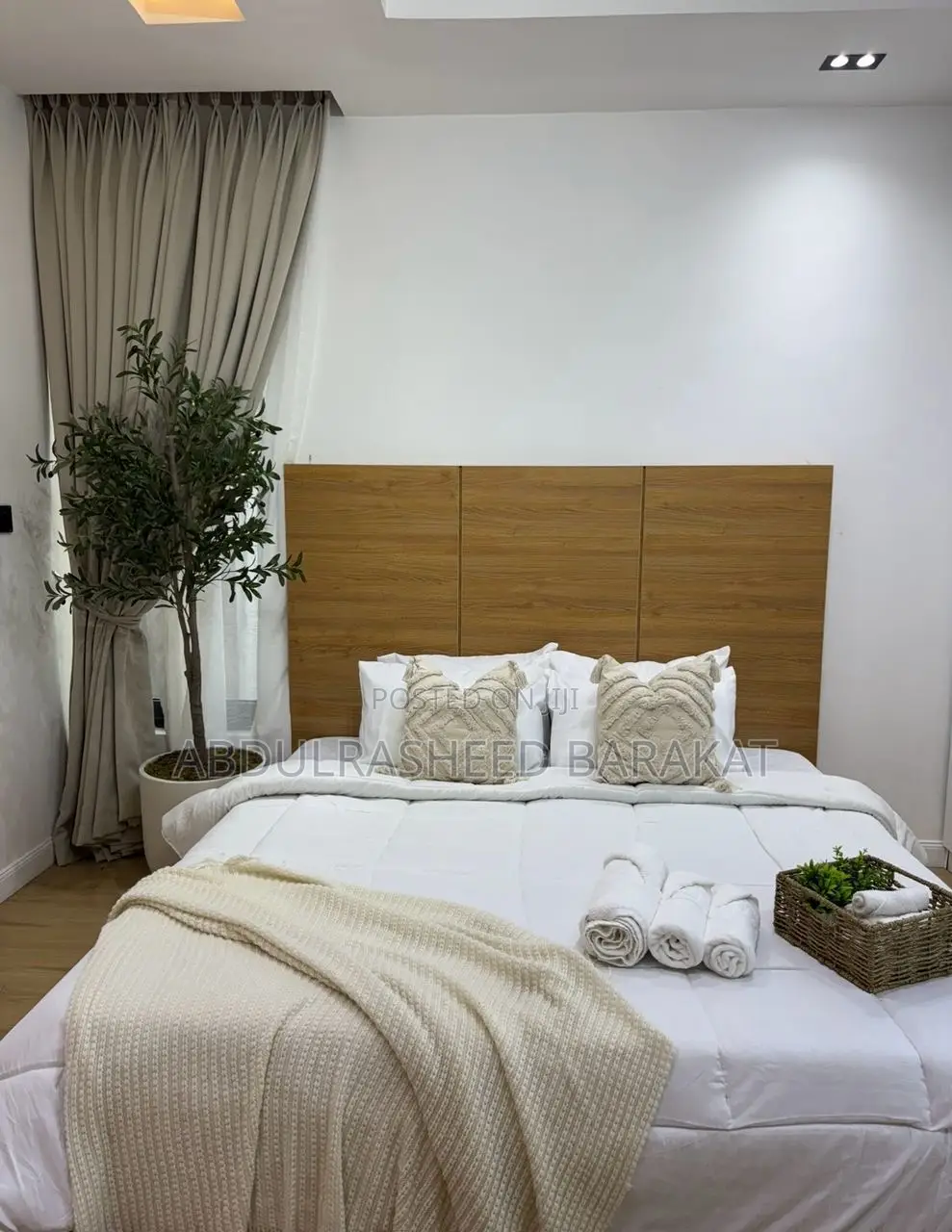 Luxury One Bedroom With Balcony in Ikoyi