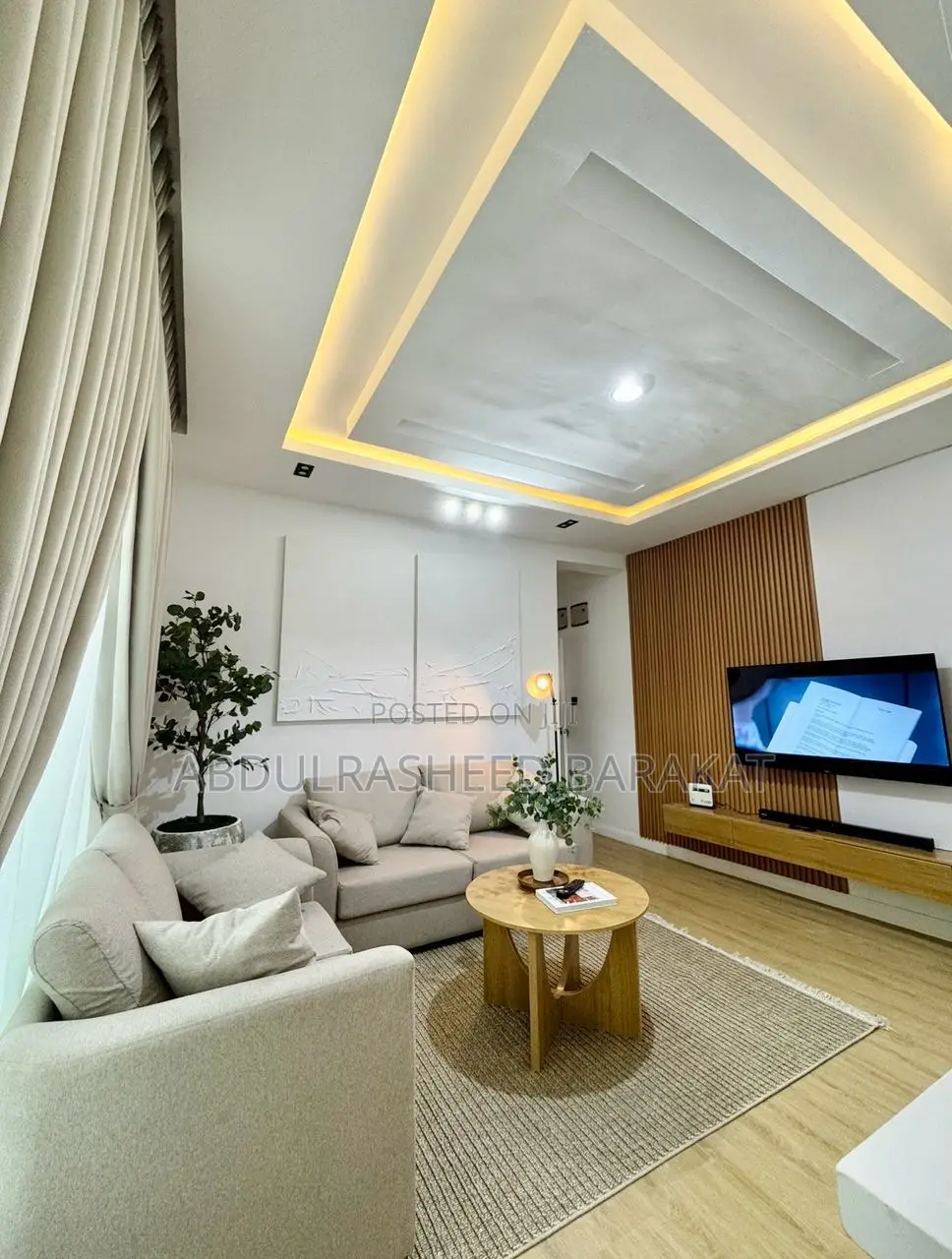 Luxury One Bedroom With Balcony in Ikoyi
