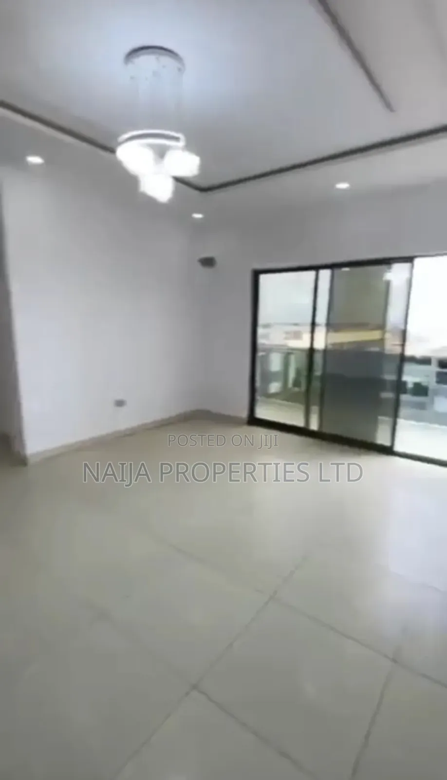 4bdrm Penthouse in Ikate, Lekki for sale in Lekki
