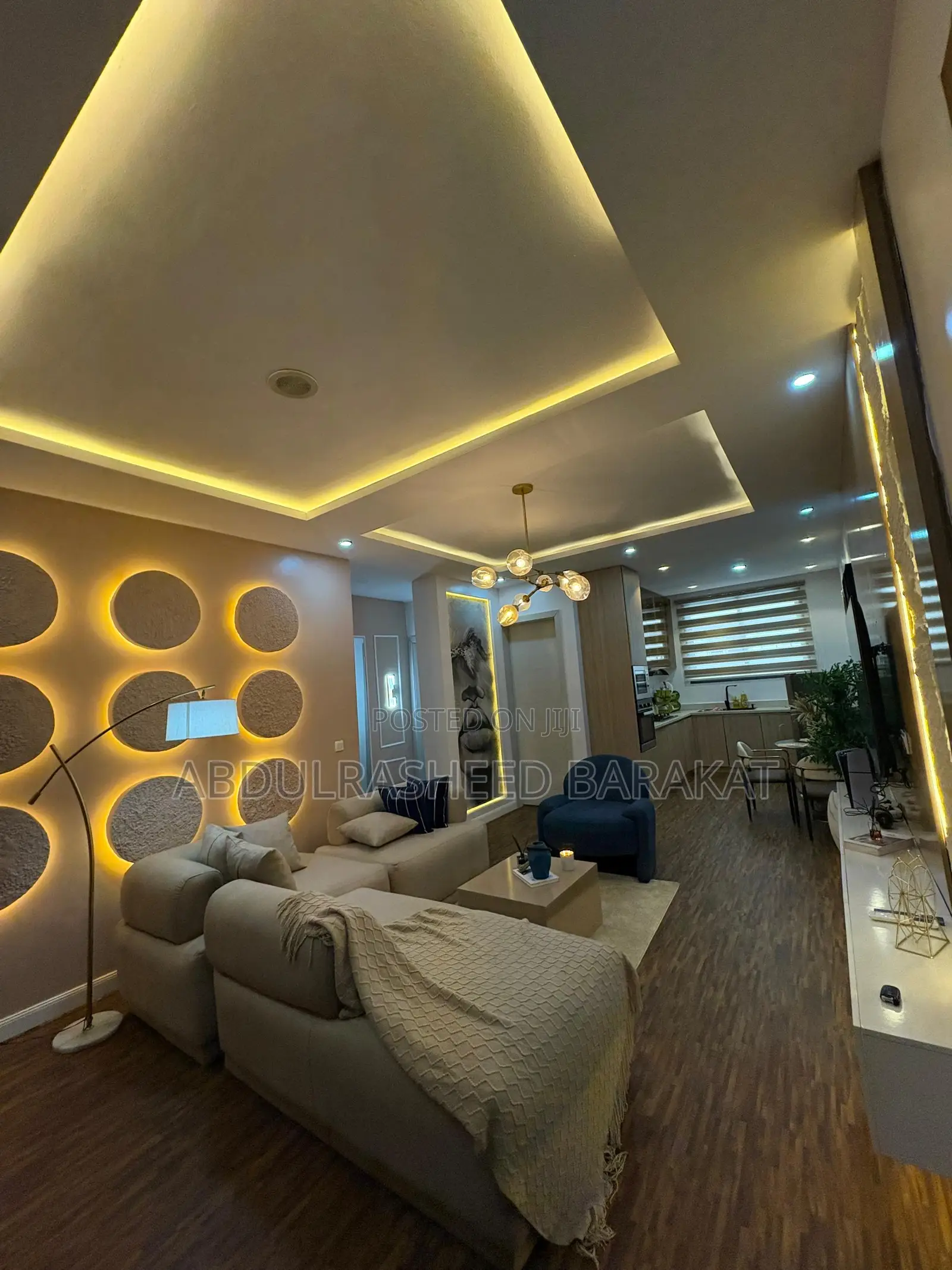Luxury Two Bedroom Apartment Ps5 Aesthetically Pleasing in Agungi