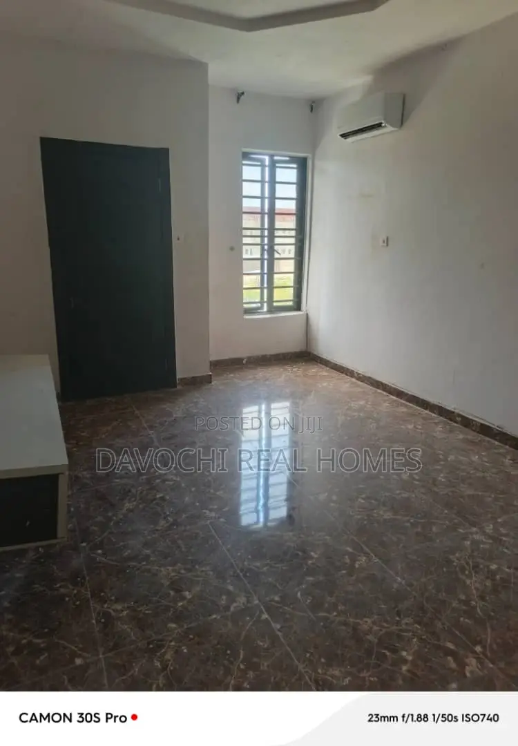 4bdrm Duplex in Victoria Crest4, Lekki Phase 2 for rent in Lekki Phase 2