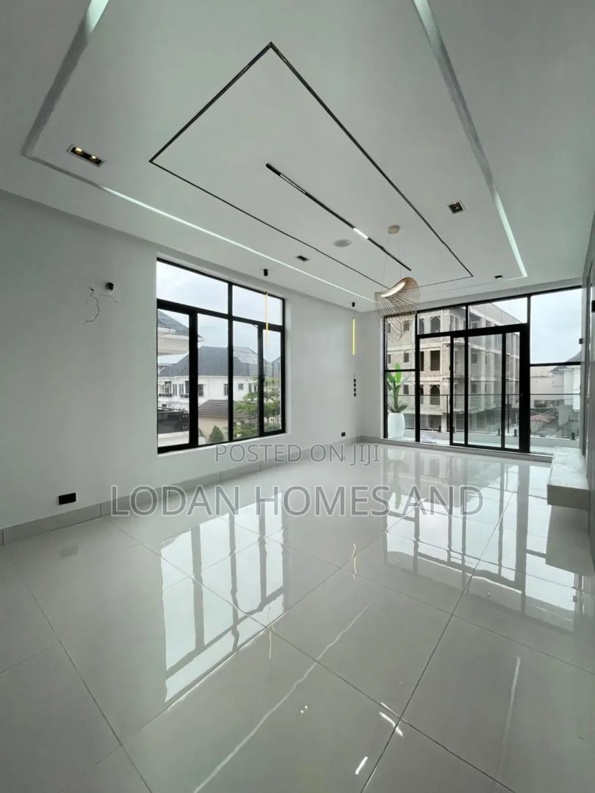 Furnished 5bdrm Duplex in Lekki for sale in Lekki