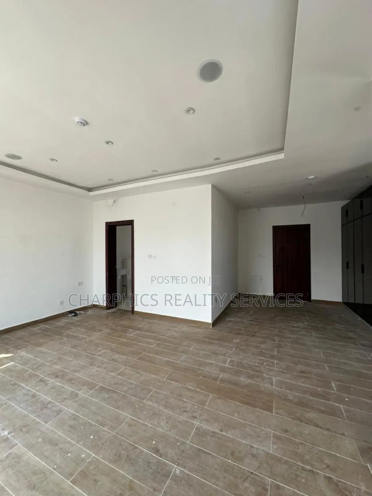 6bdrm Duplex in Ikate for sale in Ikate