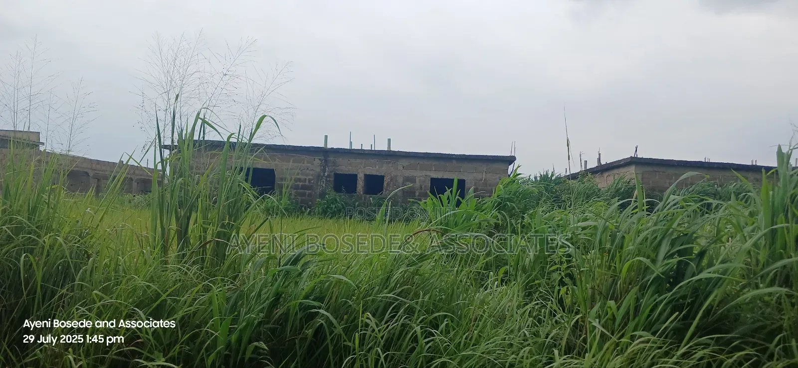 2bdrm Block of Flats in Omu Isoko, Mowe, Obafemi-Owode for sale in Obafemi-Owode