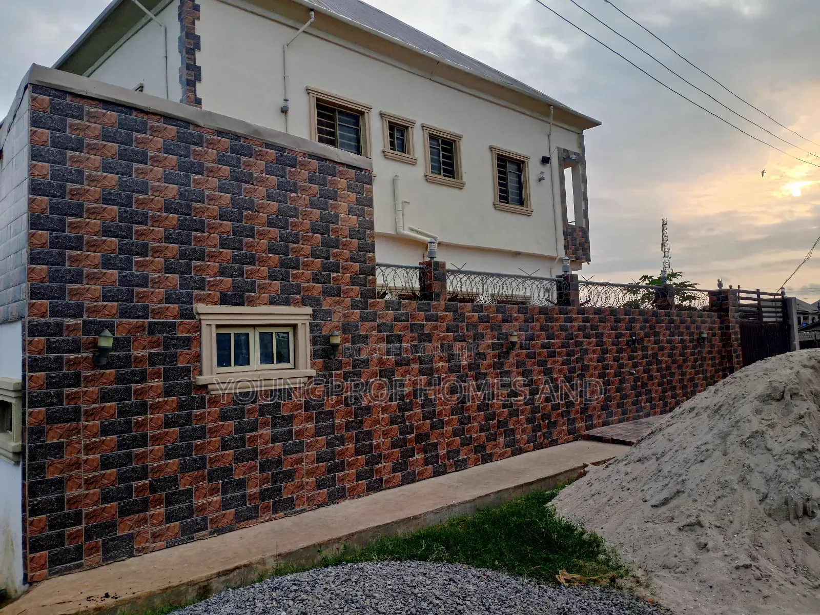Furnished Mini Flat in Igando / Ikotun/Igando for rent in Igando / Ikotun/Igando