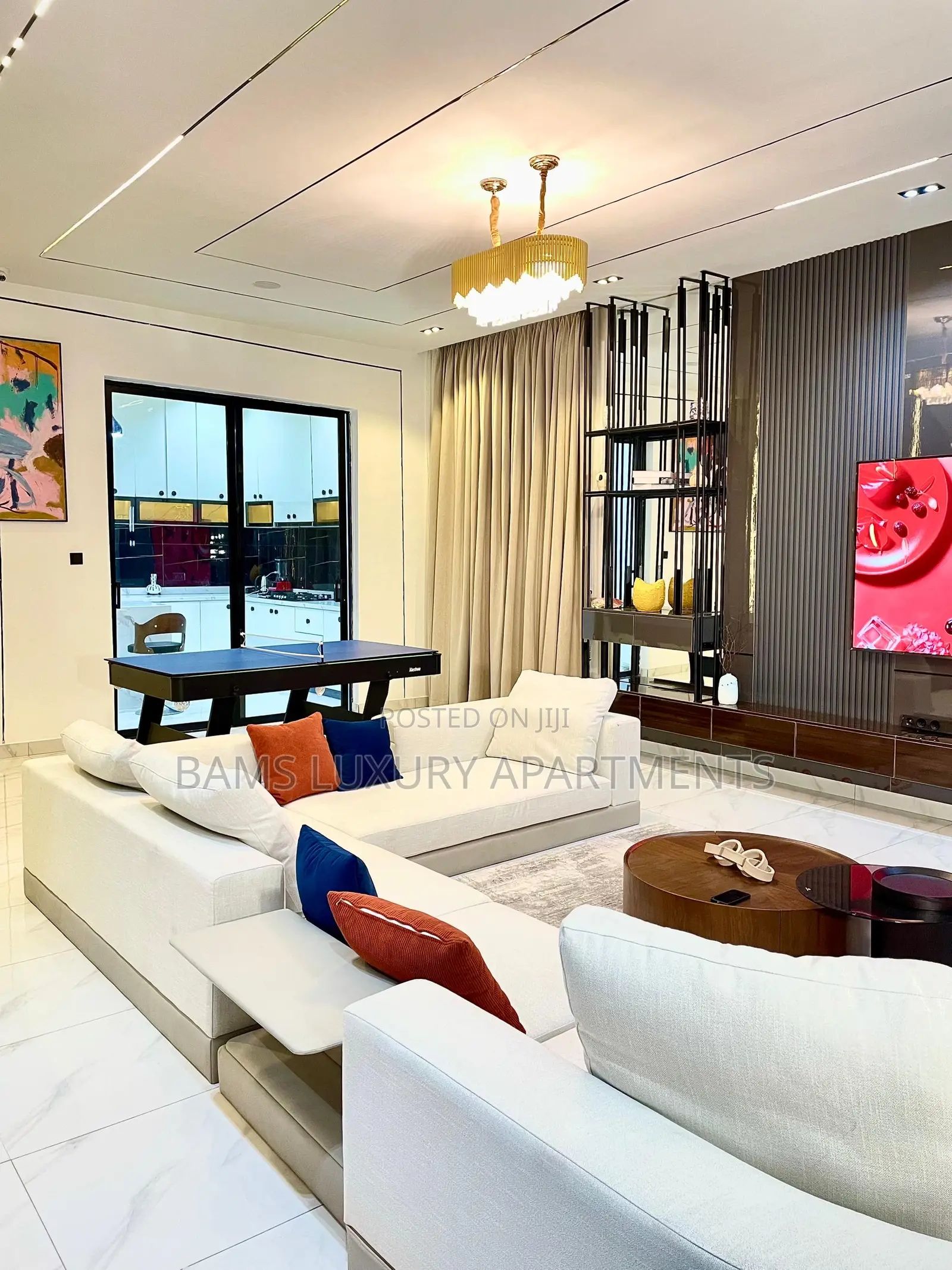 5 Beds Apartment for Stay and Party in Lekki Phase 1