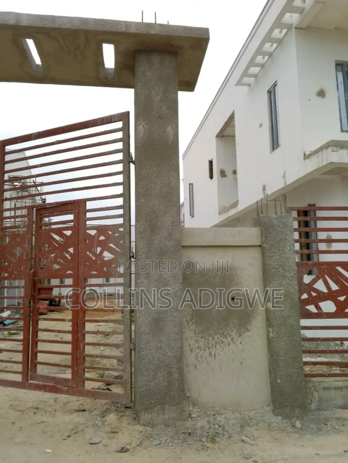 3bdrm Duplex in Service Estate for sale in Abraham Adesanya Estate