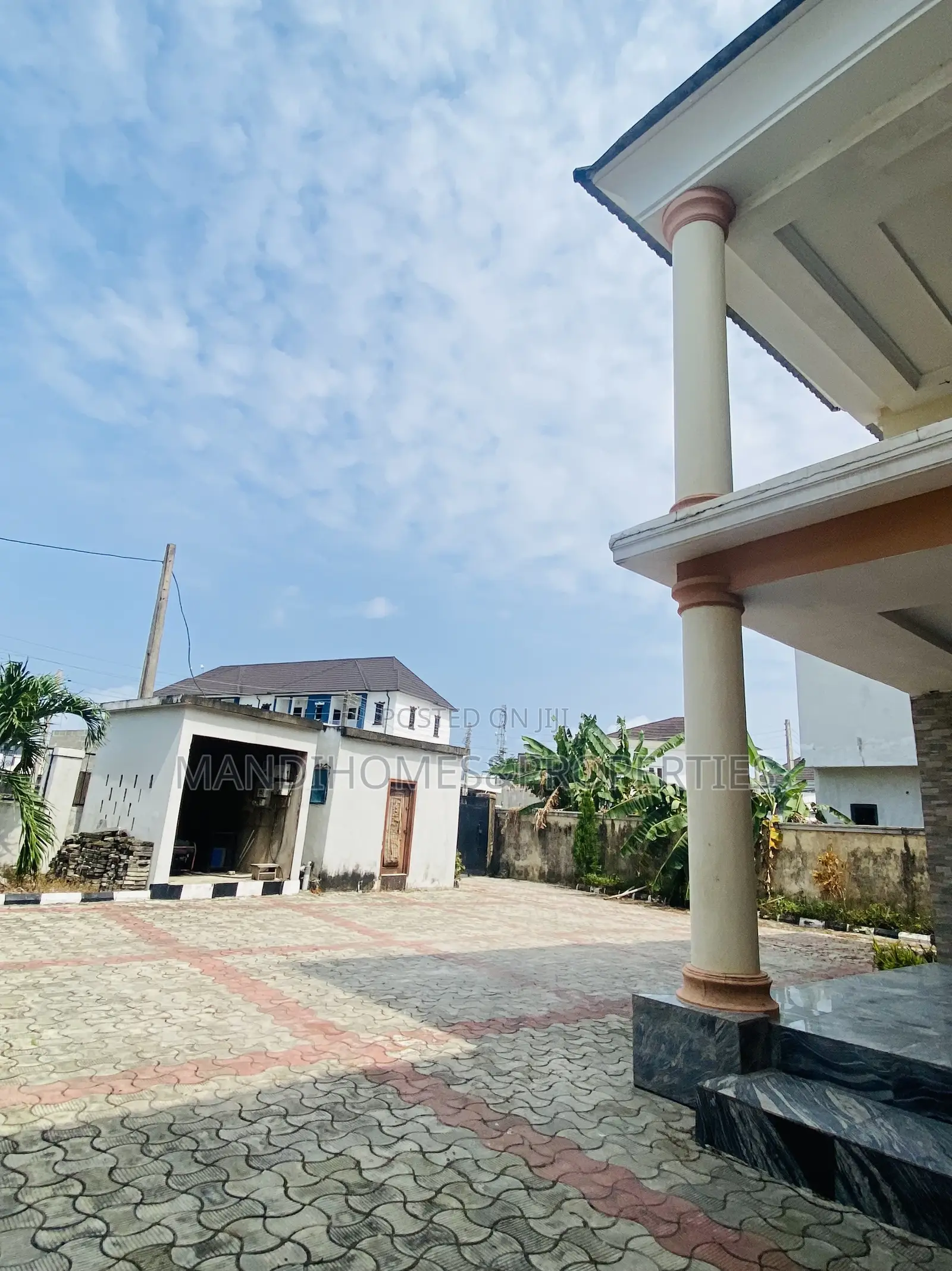 4bdrm Duplex in Sangotedo for sale in Sangotedo